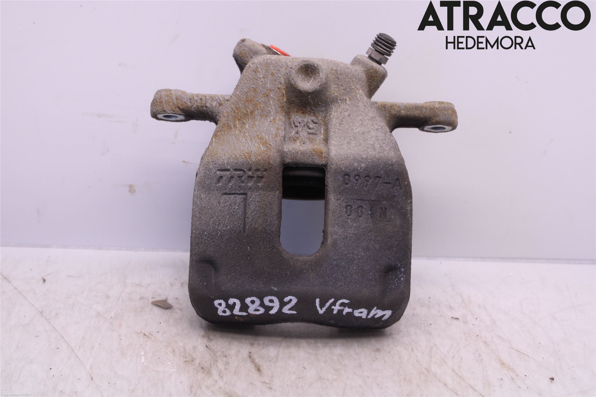 Suzuki SPLASH Bromsok Fram Vänster