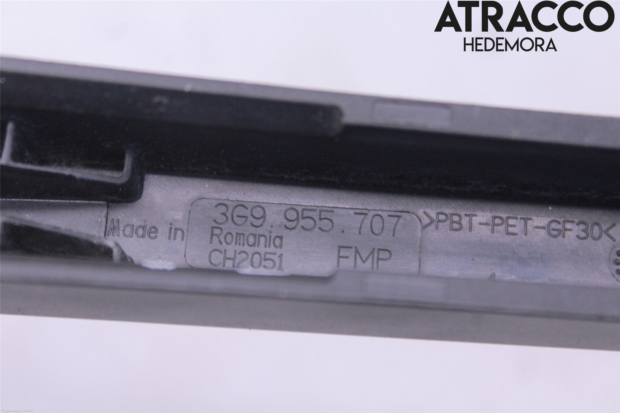 Volkswagen VW PASSAT 15-19 Torkararm-Bakruta