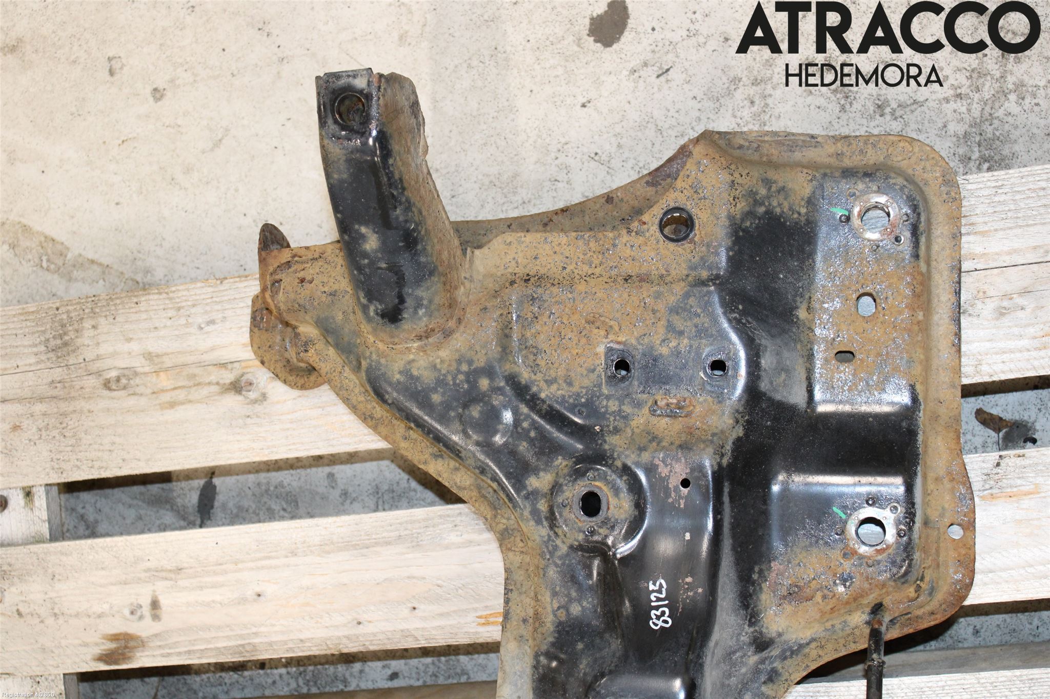 Opel CORSA D 07-14 Framvagnsbalk