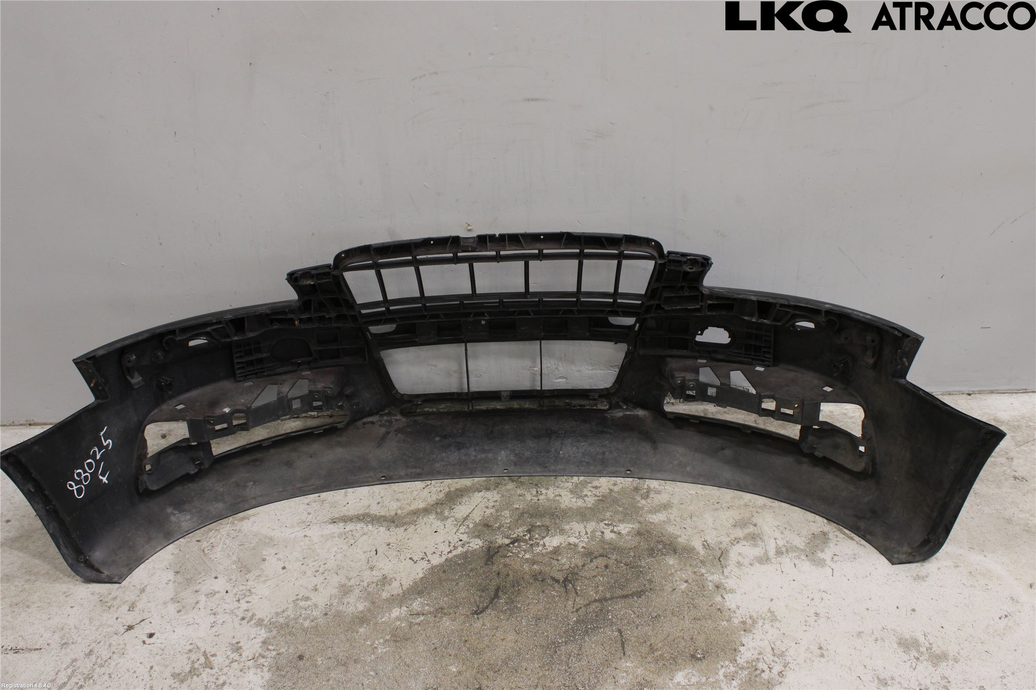 Audi A6/S6     05-11 Stötfångarbeklädnad Fram