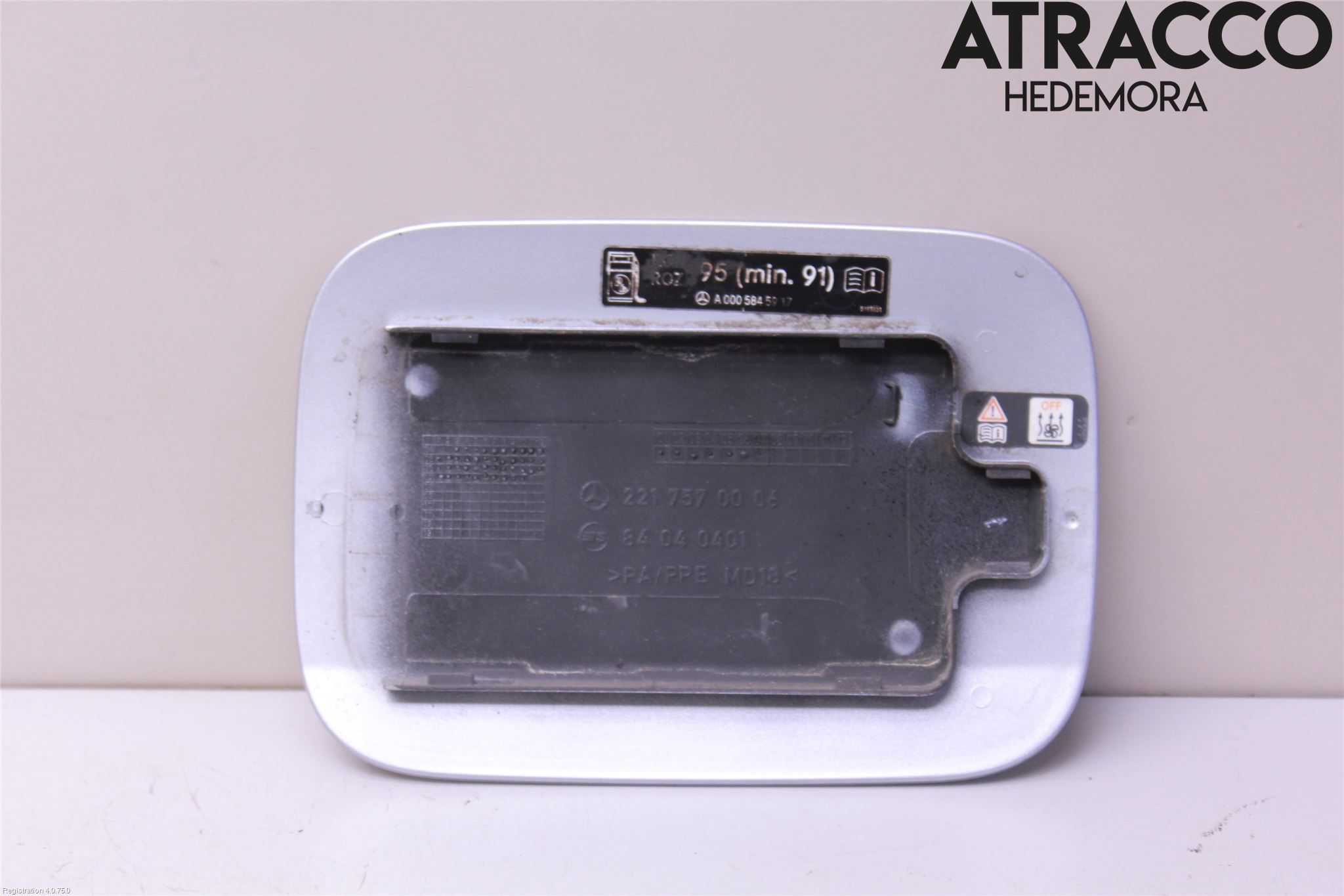 Mercedes-Benz MB S-KLASS (W221) 05-13 Tanklucka