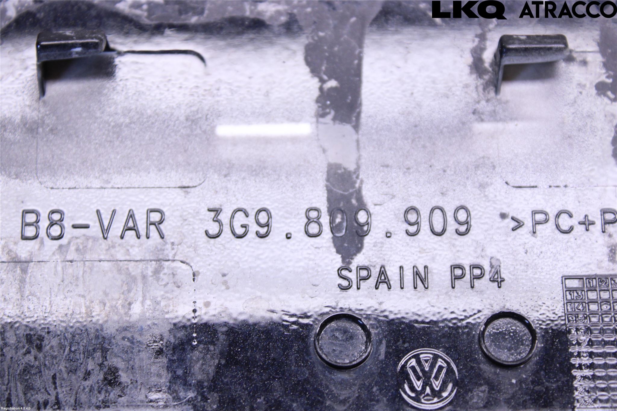 Volkswagen VW PASSAT 15-19 Tanklucka