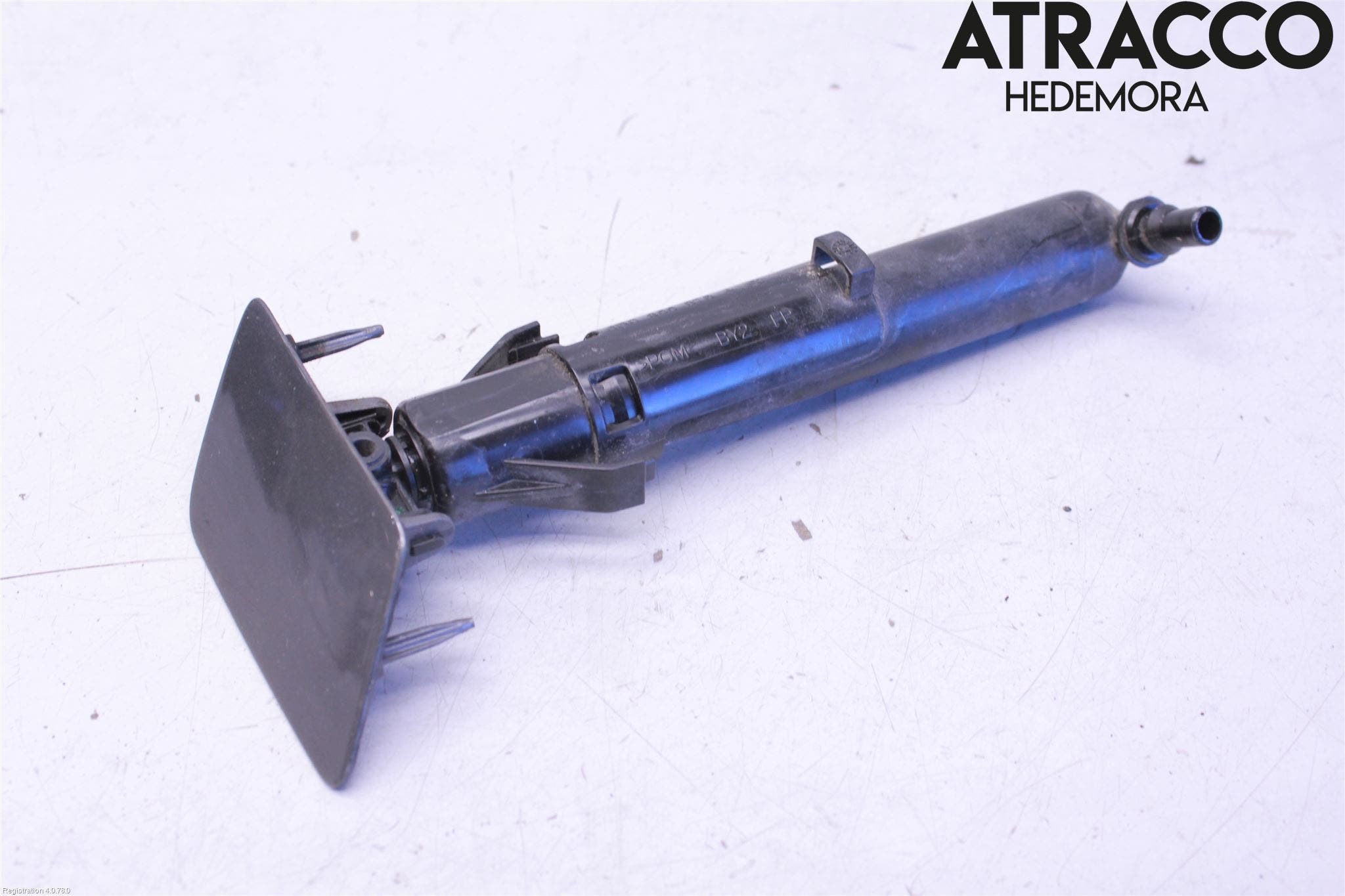 Volkswagen VW POLO 10-17 Spolarmunstycke Strålkastare