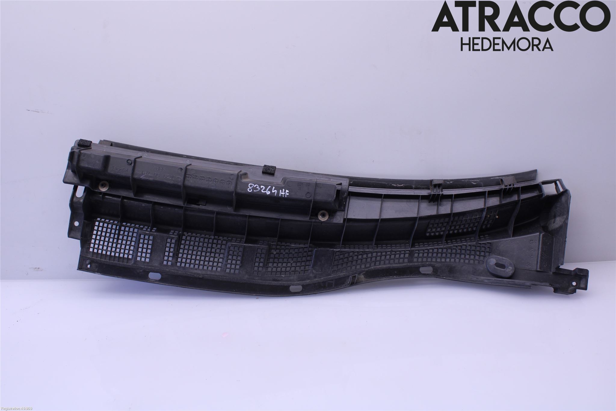 Mazda 5 10-18 Torpedplåt-Torpedplast