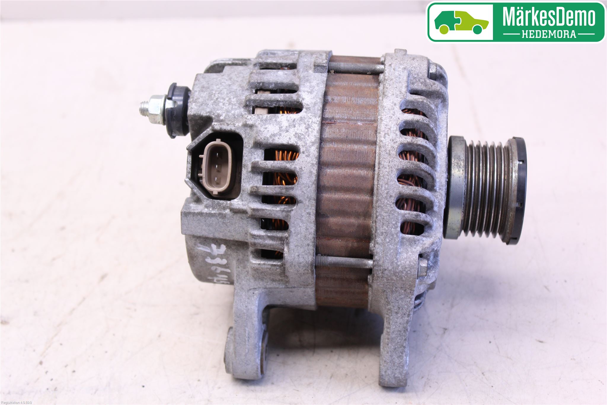 Nissan QASHQAI+2  10-14 Generator