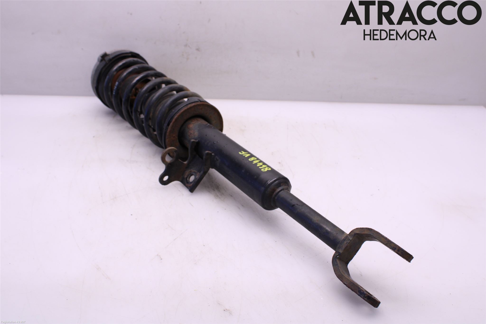 BMW 5 F10/F11/F18 09-17 Fjäderben Fram Vänster