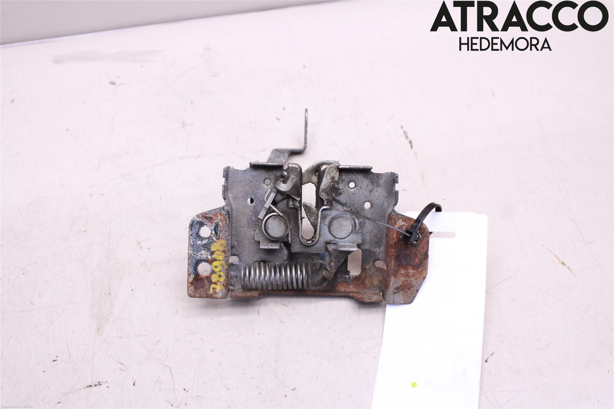 Mitsubishi OUTLANDER 13-21 Huvlås