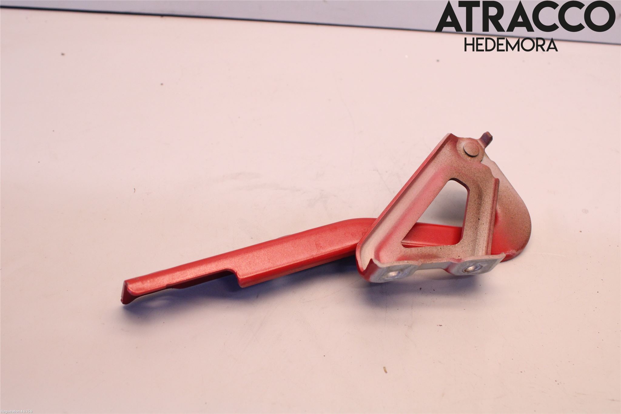 Suzuki VITARA 15- Huvgångjärn