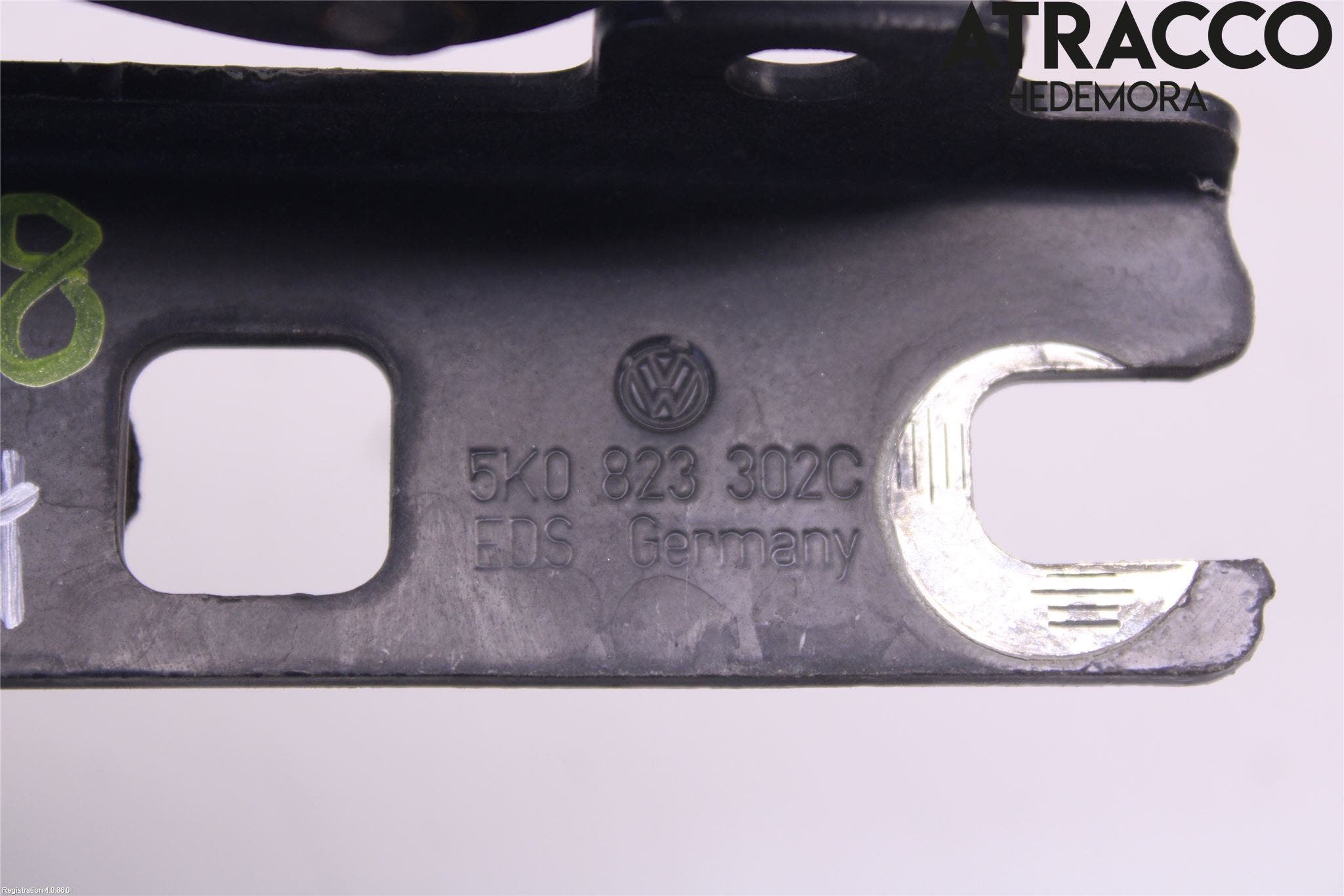 Volkswagen VW GOLF VI 09-13 Huvgångjärn