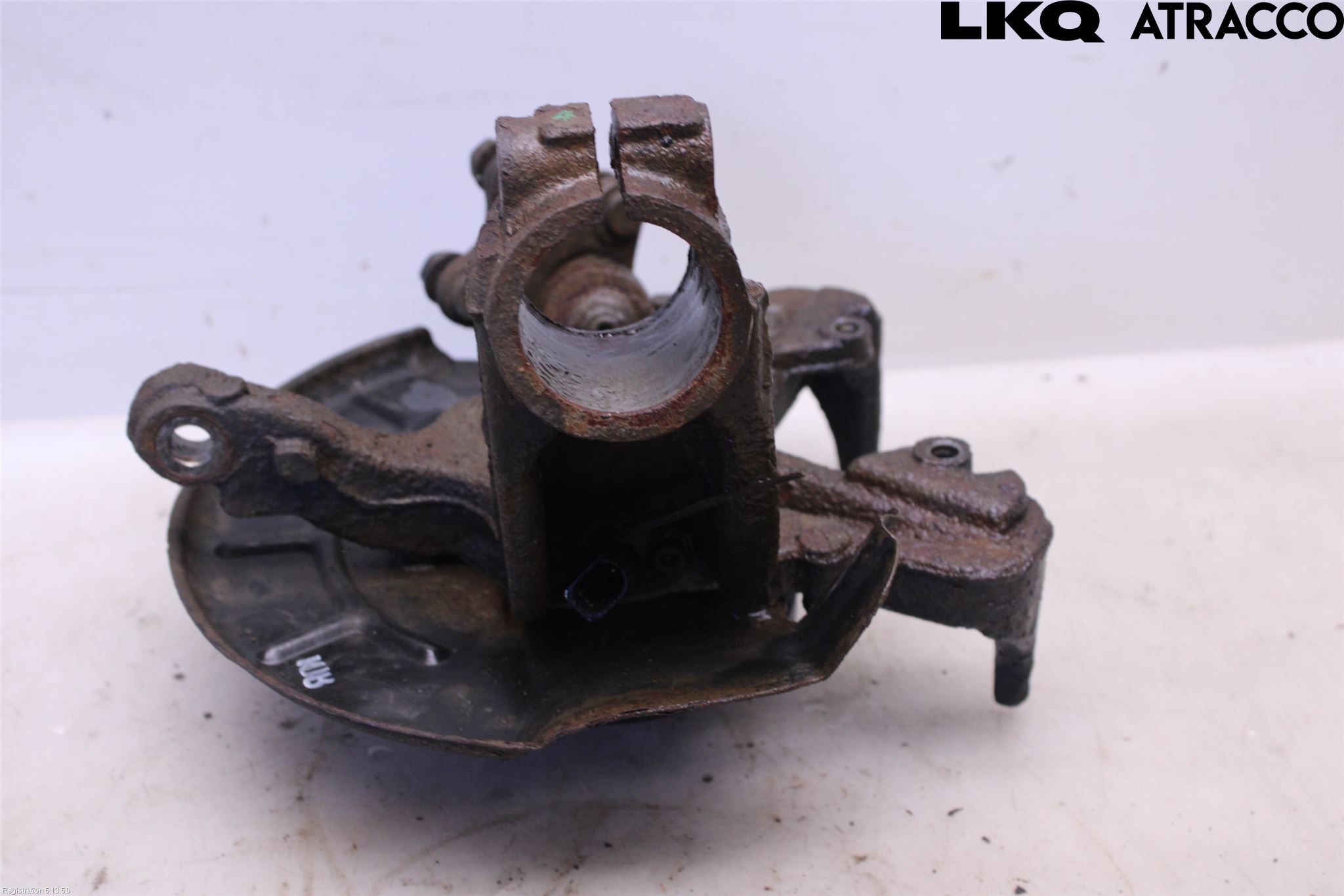 Volkswagen VW POLO 10-17 Styrspindel Lagerhus Hö