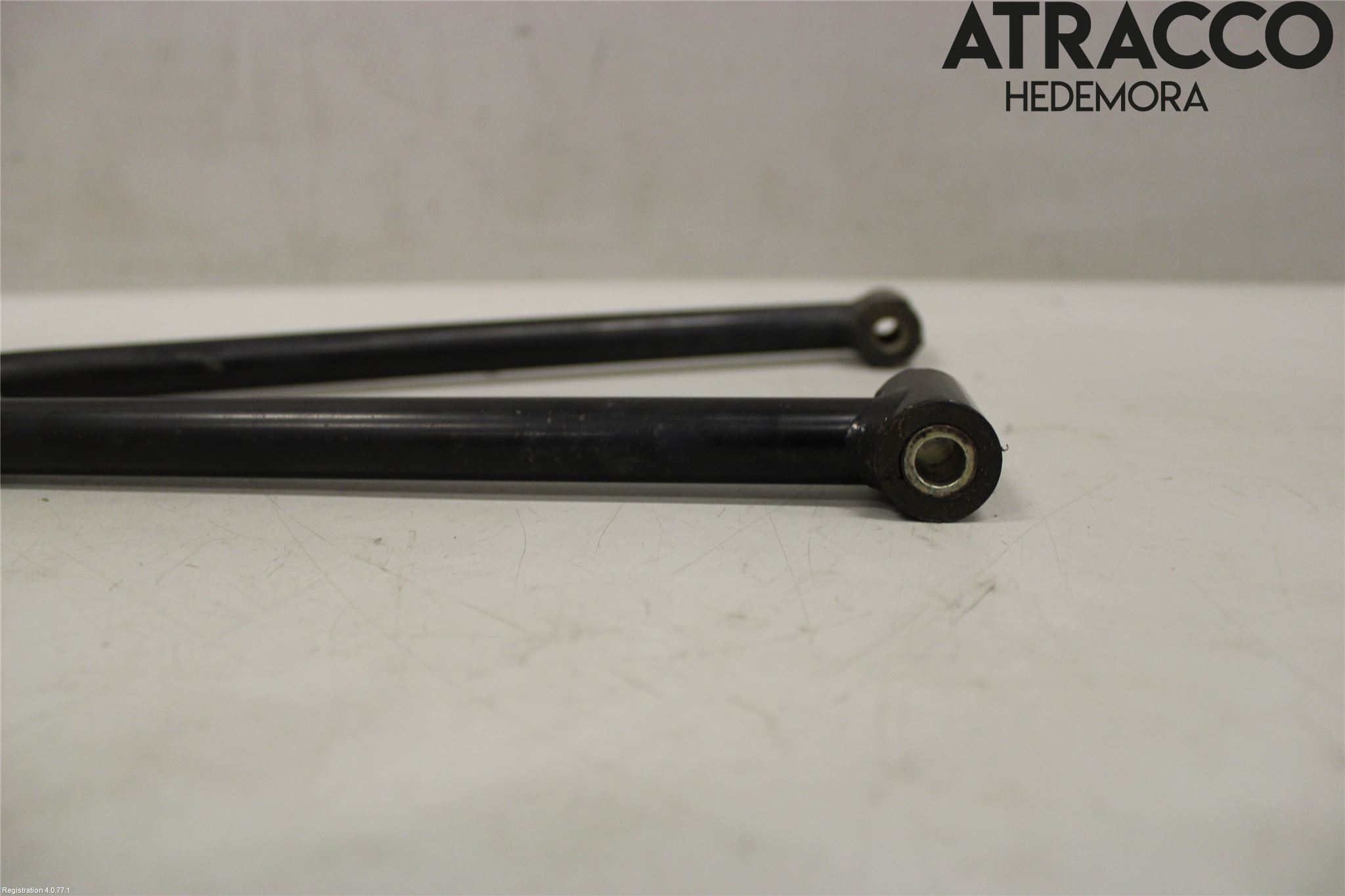 Snöskoter SKI-DOO Bärarm Bak Övre Vänster