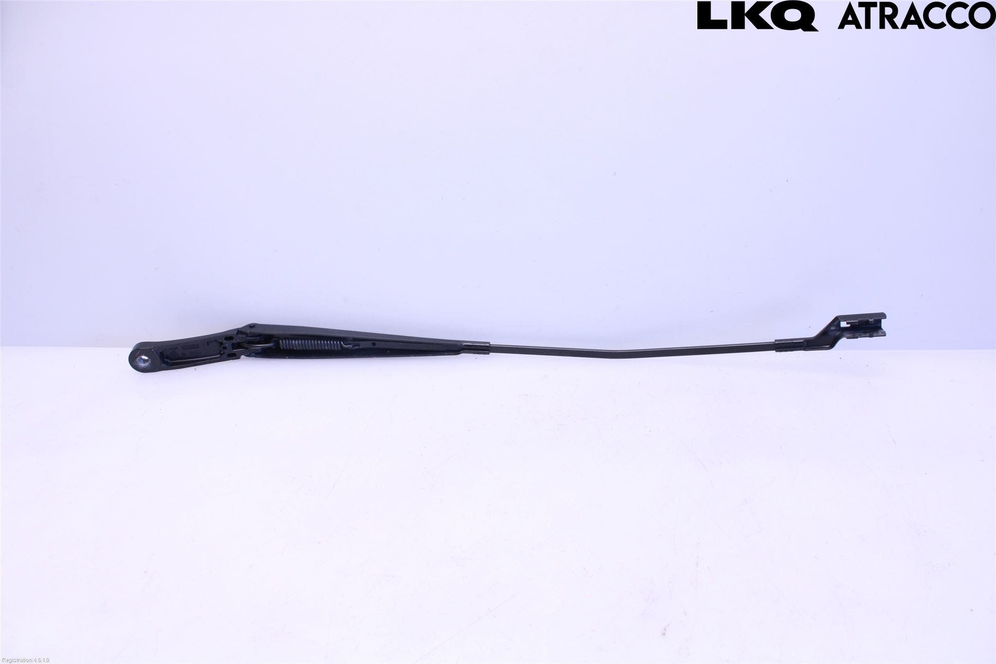 Volkswagen VW GOLF / E-GOLF VII 13-20 Torkararm Armar Vindruta