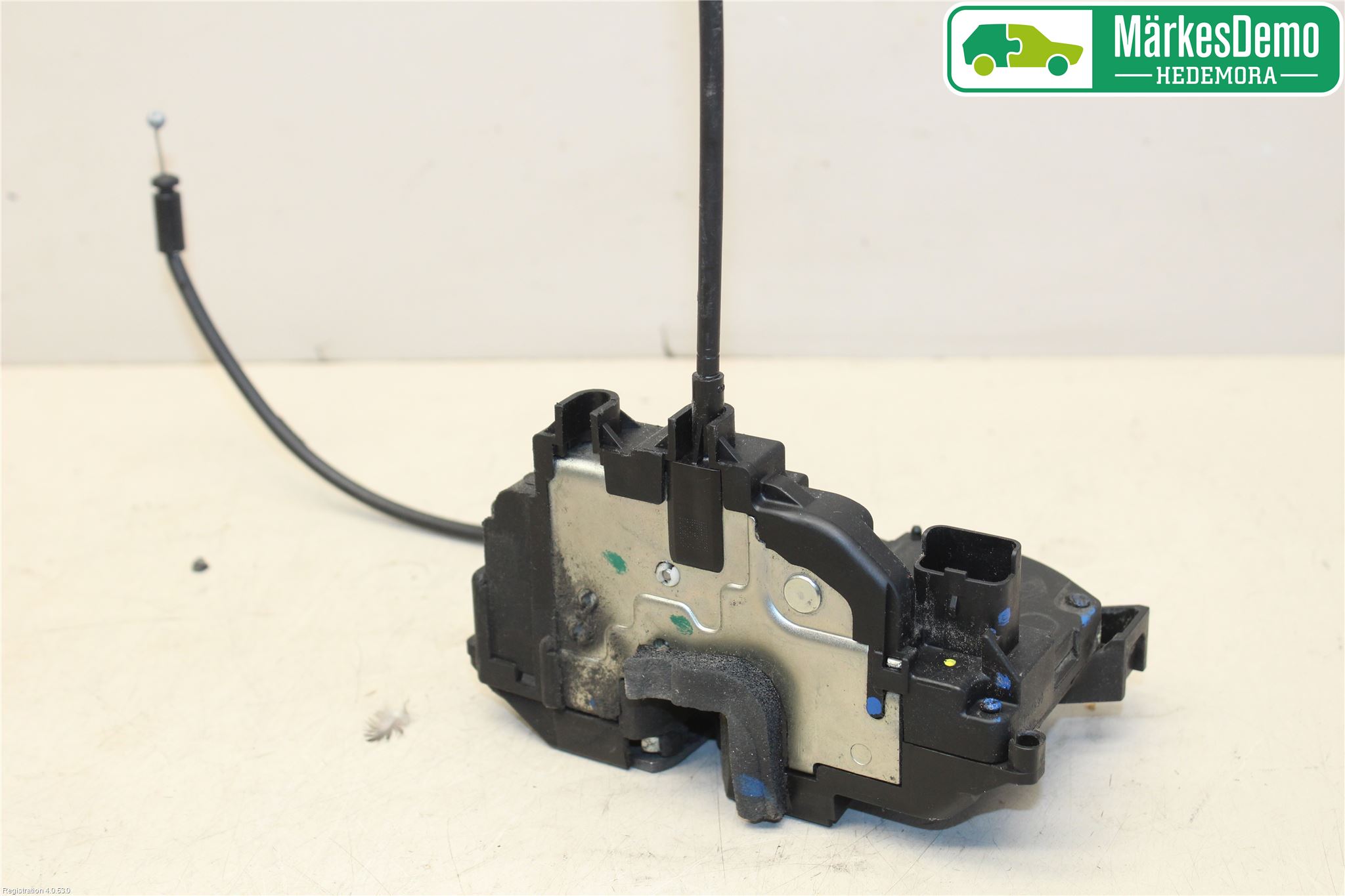 Renault CLIO III  06-09 Låskista-Dörrlås