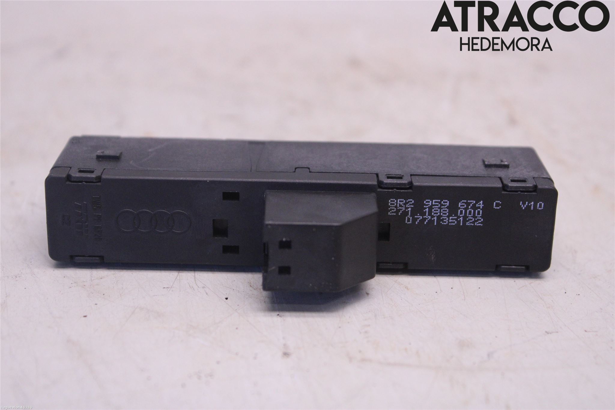 Audi Q5 09-16 Strömställare Antisladd
