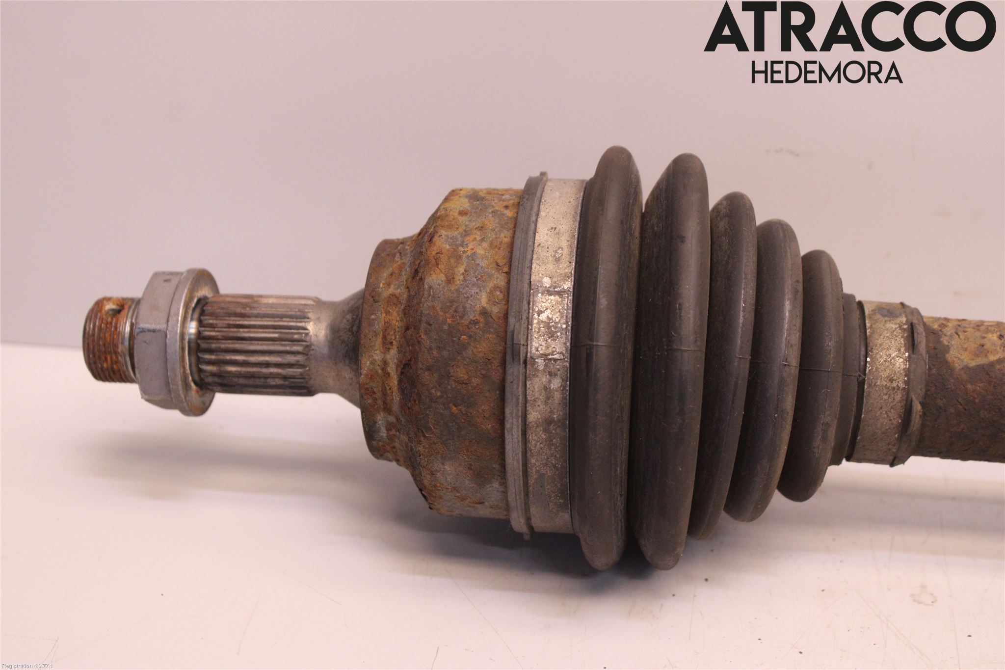 Peugeot 308 08-13 Drivaxel Fram Höger