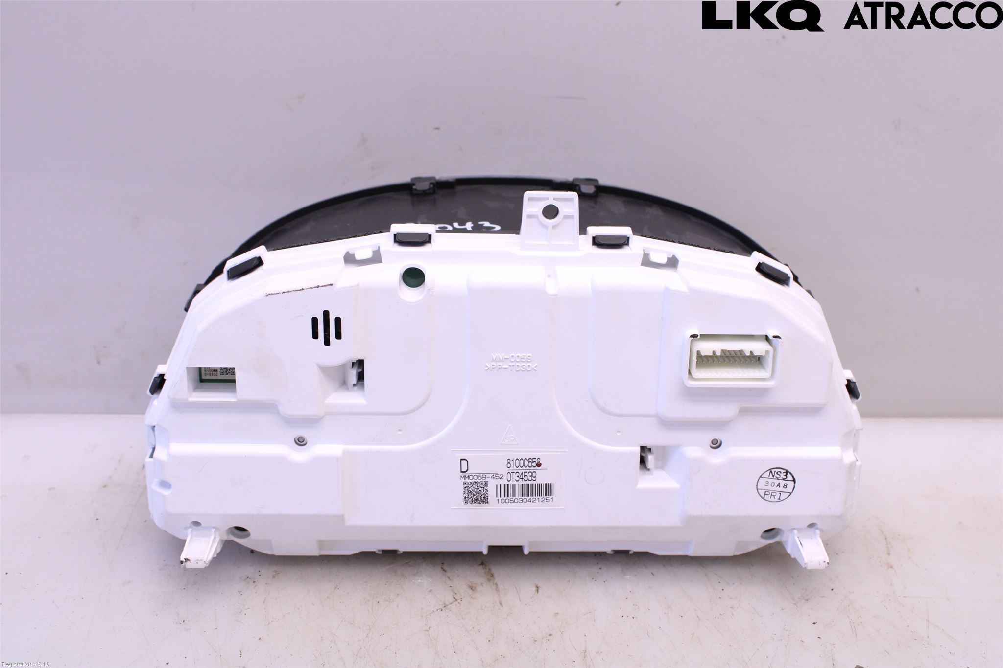 Mitsubishi OUTLANDER 13-21 Instrument Komb