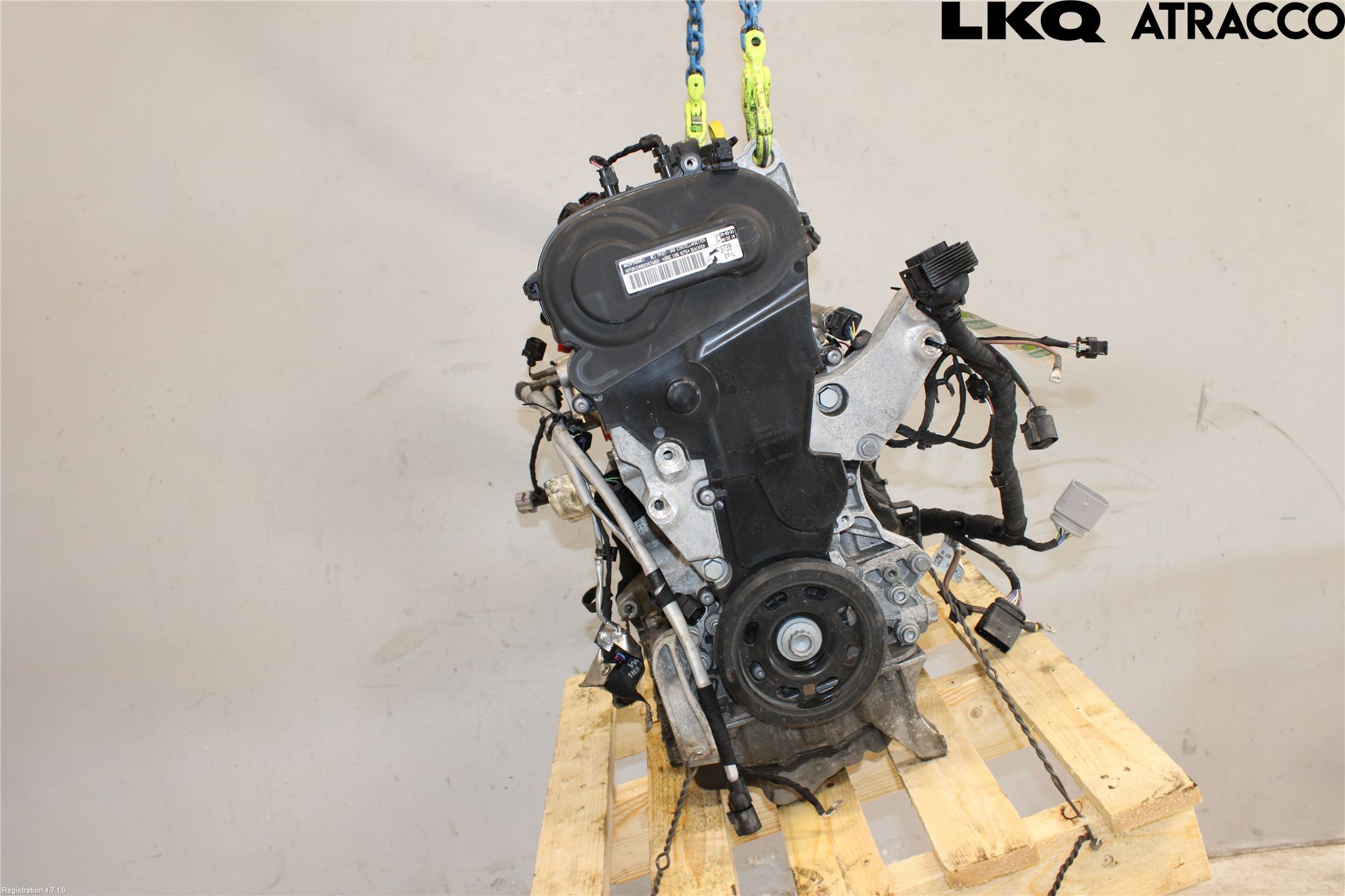 Audi Q3 F3 19- Motor Bensin