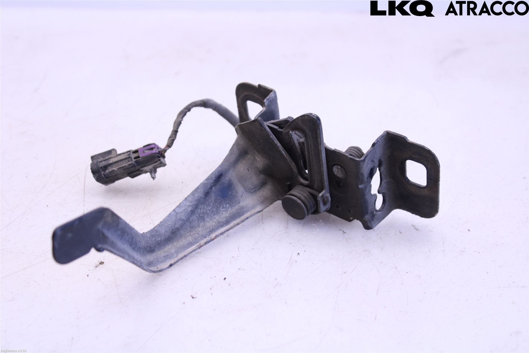 Chevrolet TRAX Huv Spärr