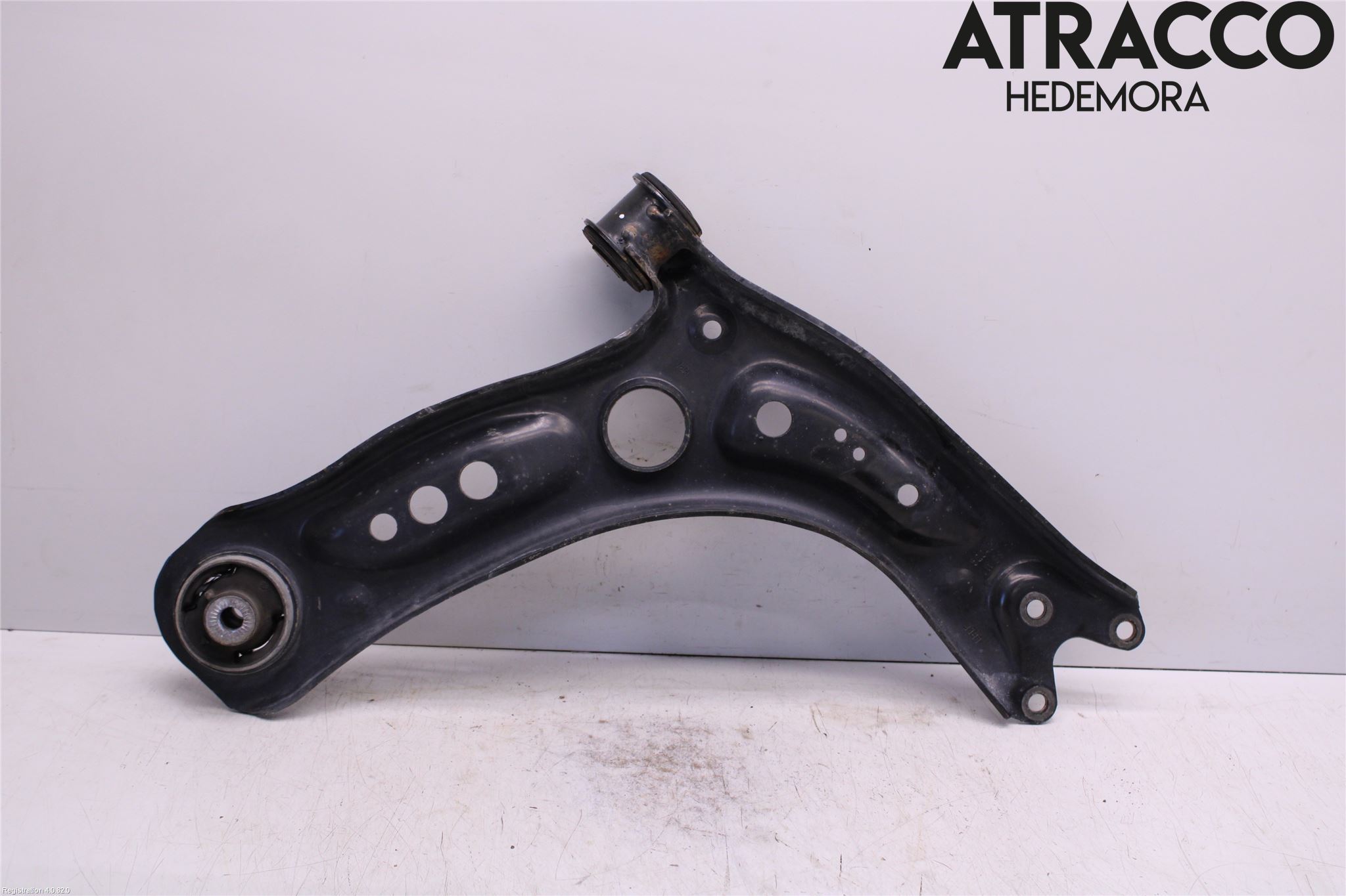 Skoda OCTAVIA (5E) 13-20 Bärarm Fram Undre Vä