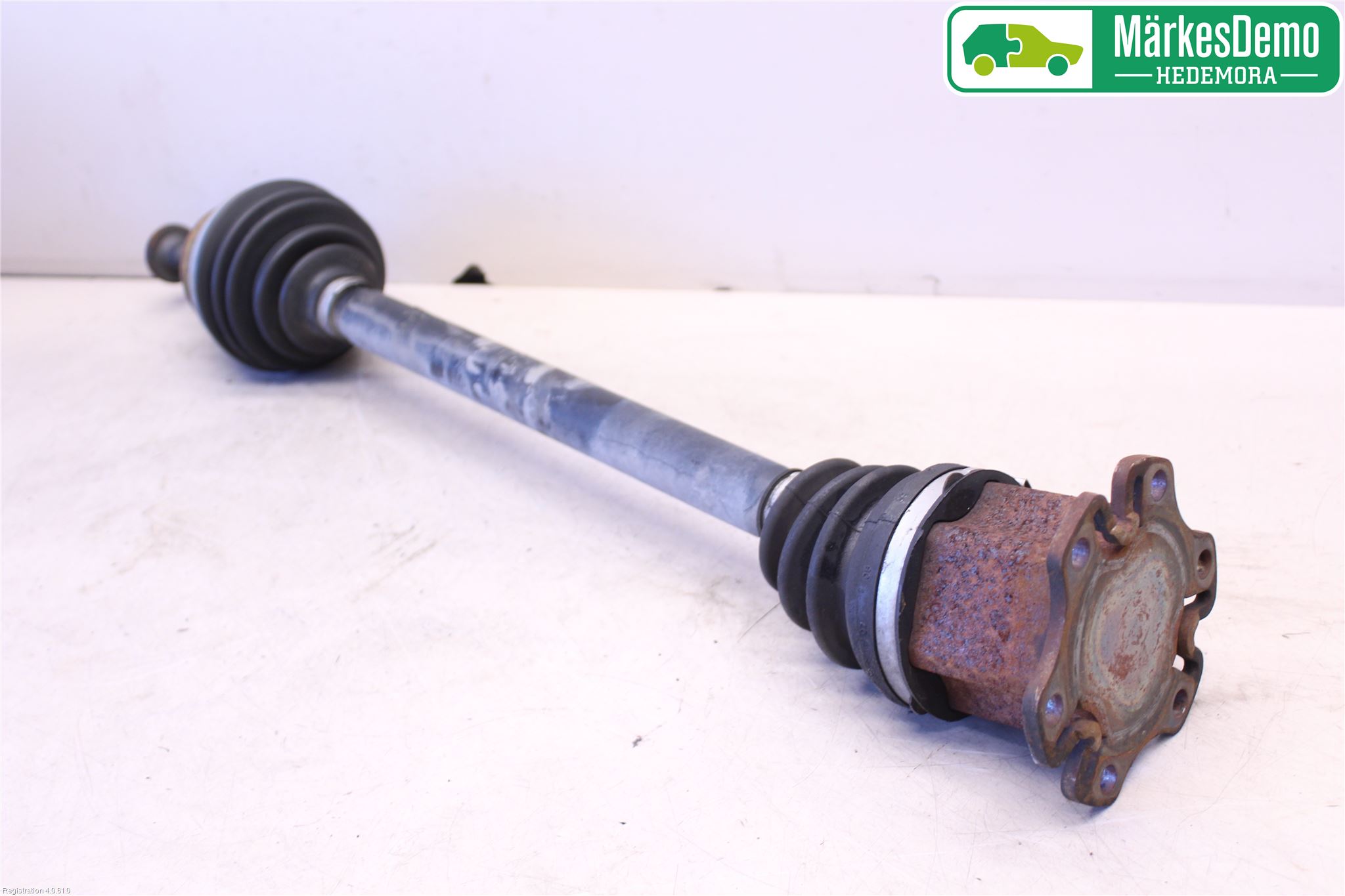 Audi A6/S6     05-11 Drivaxel Fram Höger