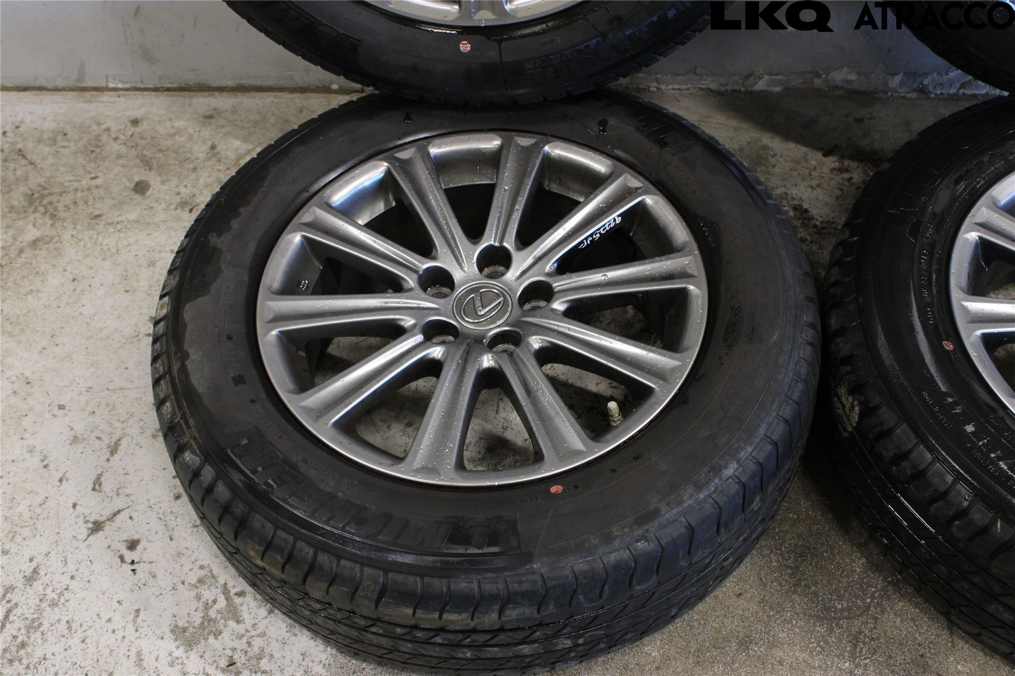 Lexus NX 300h 15-21 Sommardäck Alumfälg 4St