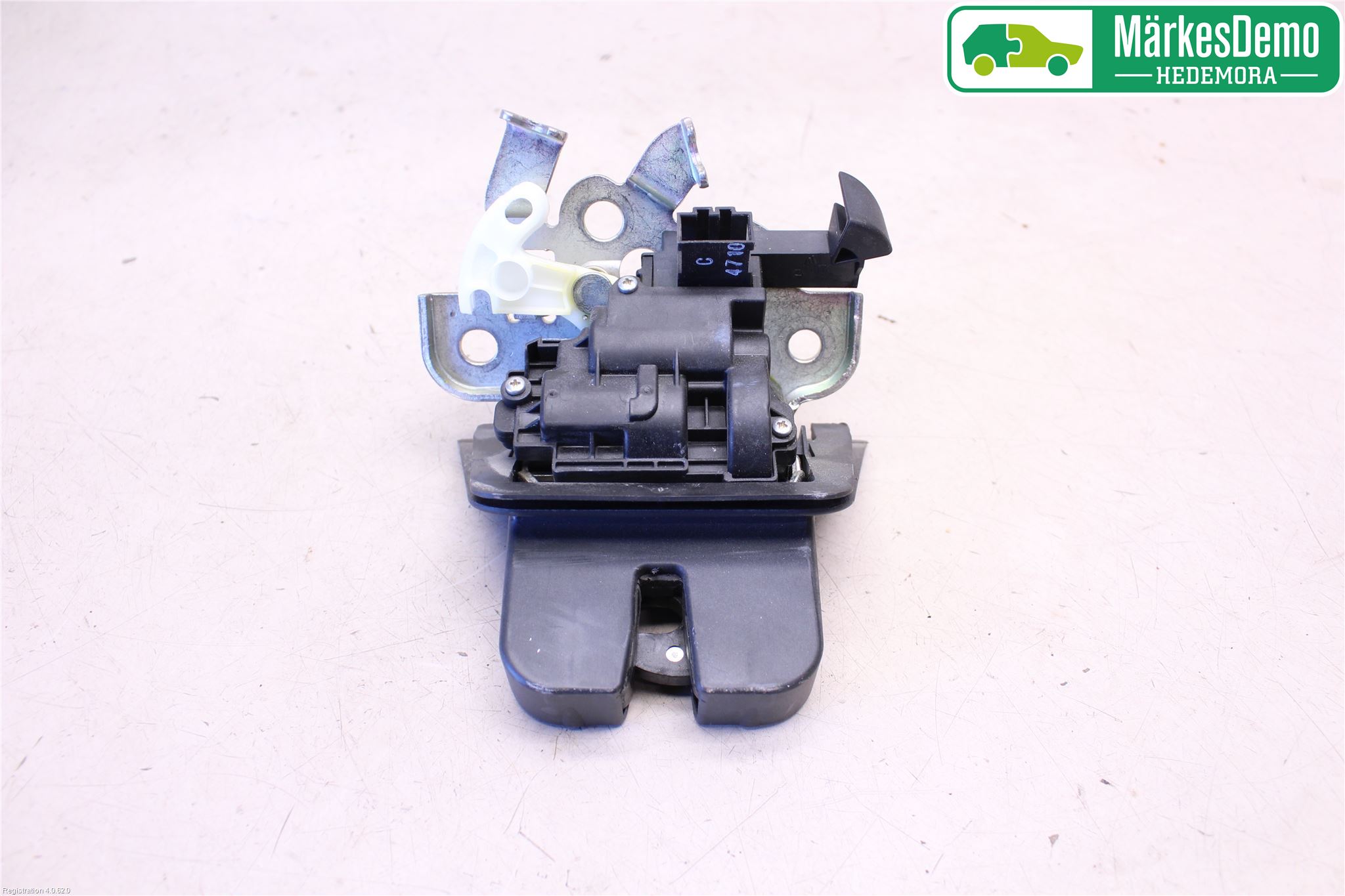 Audi A4/S4 08-11 Låskista Baklucka