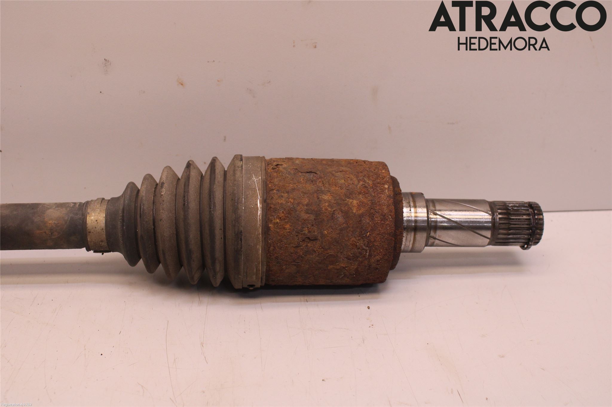 Volvo XC60 09-13 Drivaxel Bak Vänster