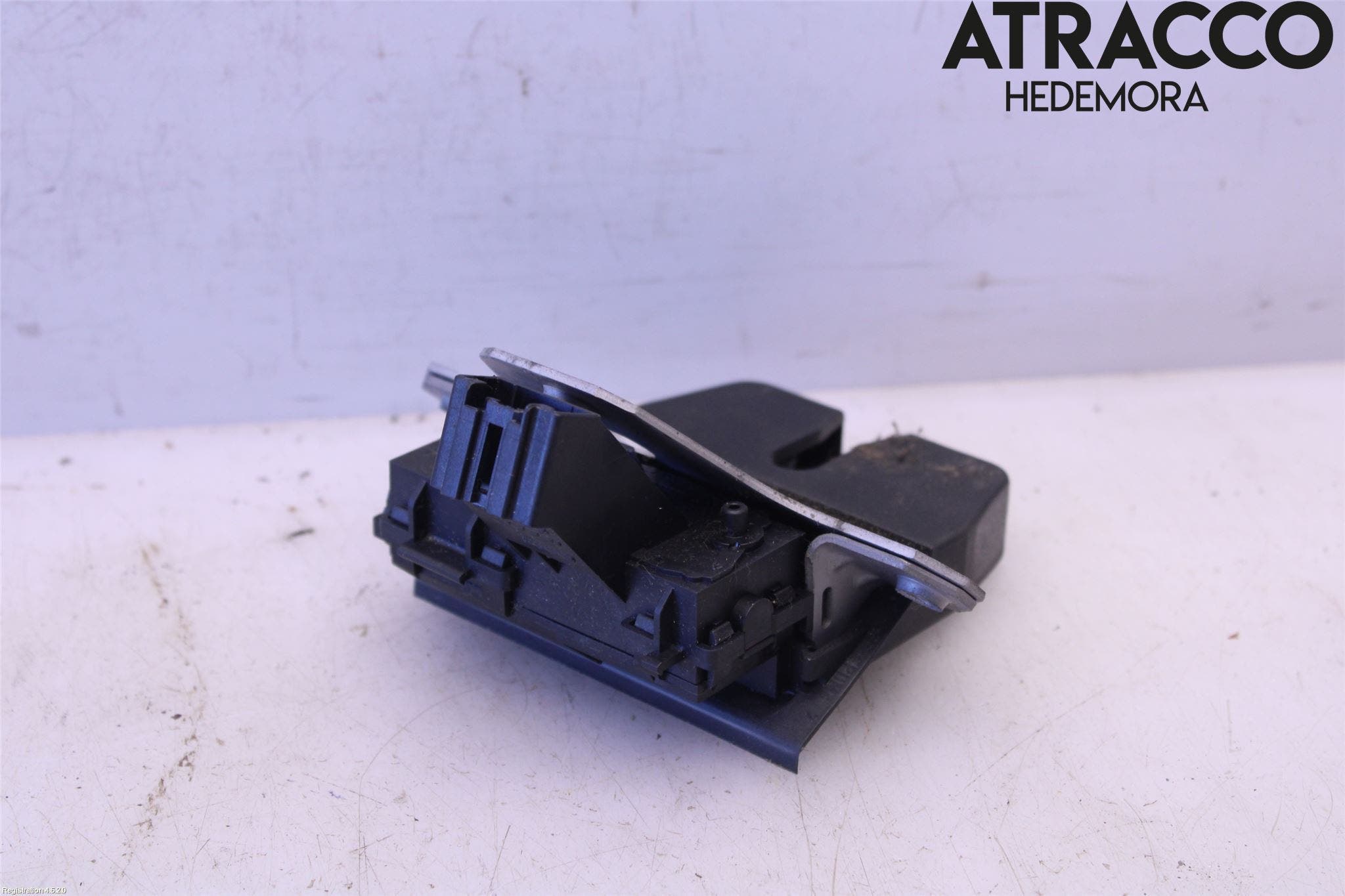 Ford FOCUS 08-11 Låskista Baklucka