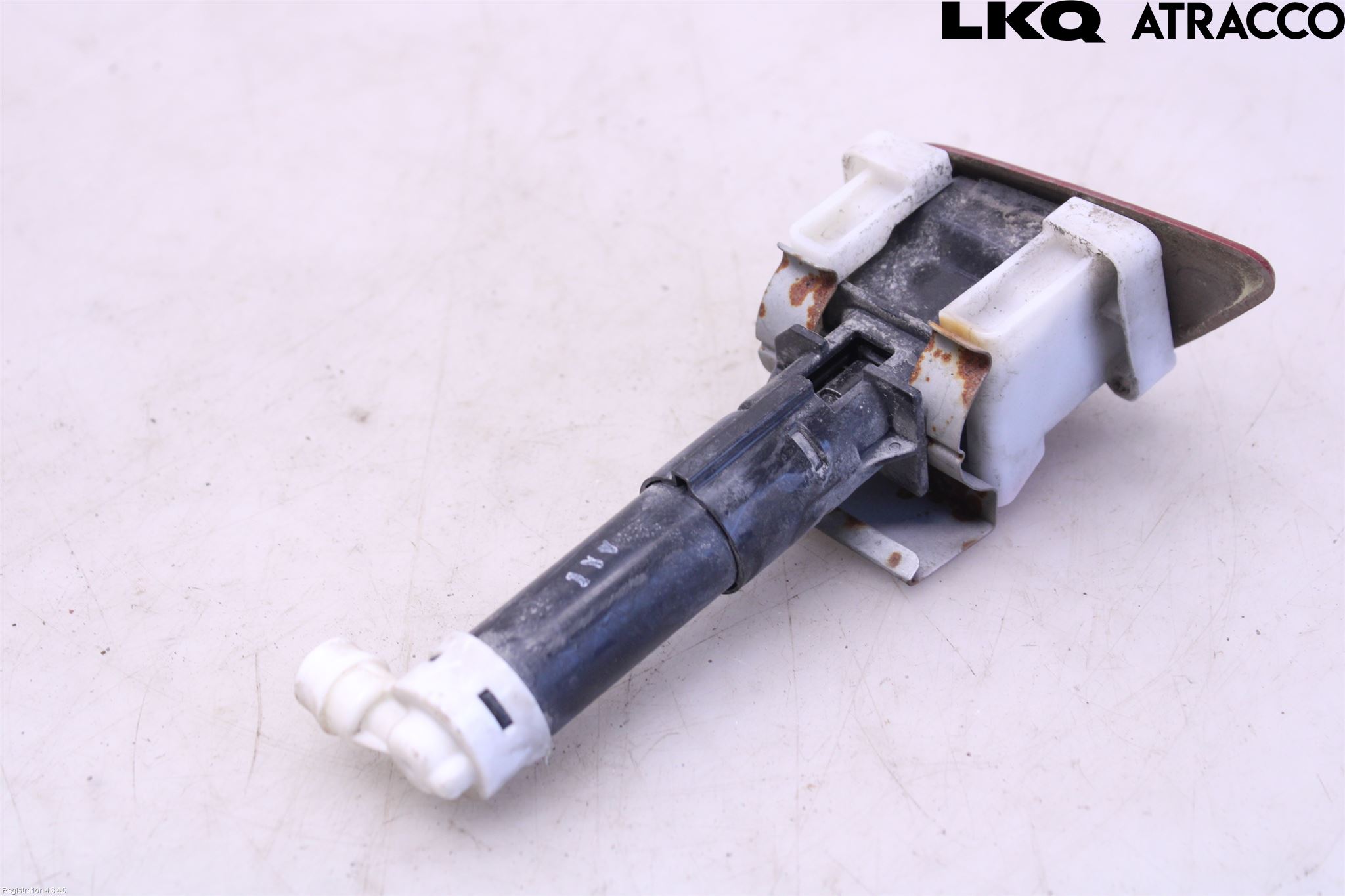 Nissan LEAF 11-17 Spolarmunstycke Strålkastare