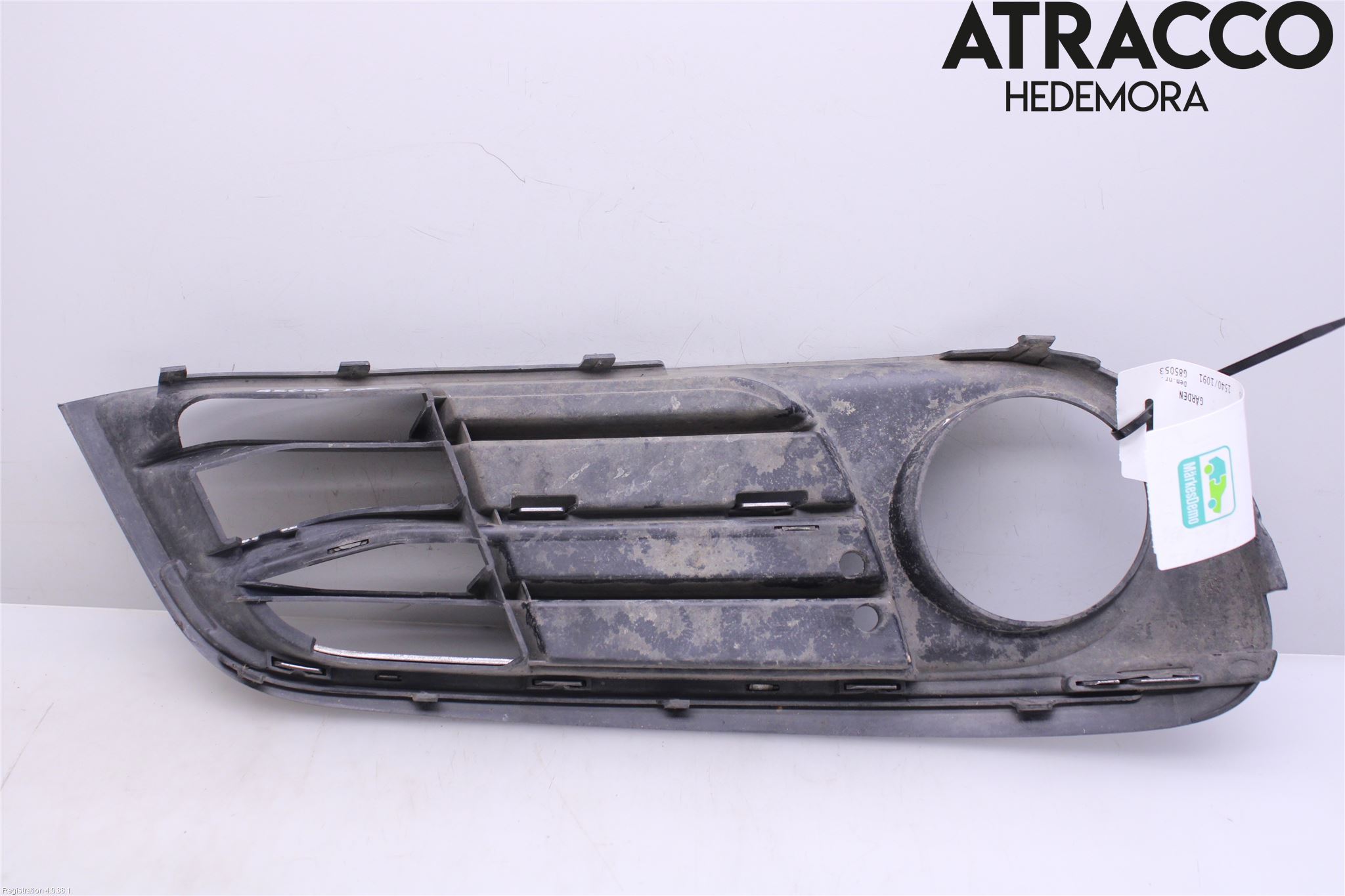 BMW 5 F10/F11/F18 09-17 Dimljussarg Fram