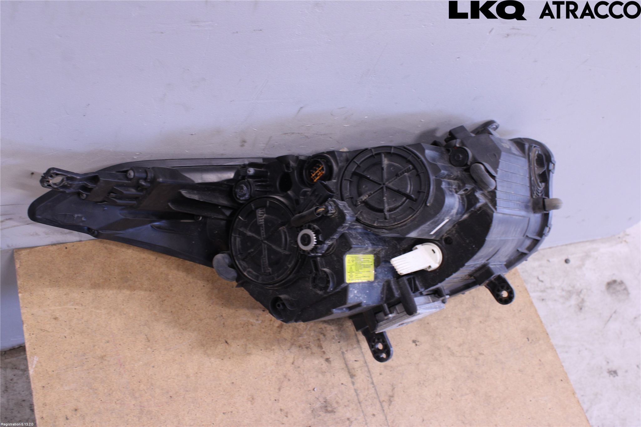 Hyundai i40 08-15 Strålkastare Vänster
