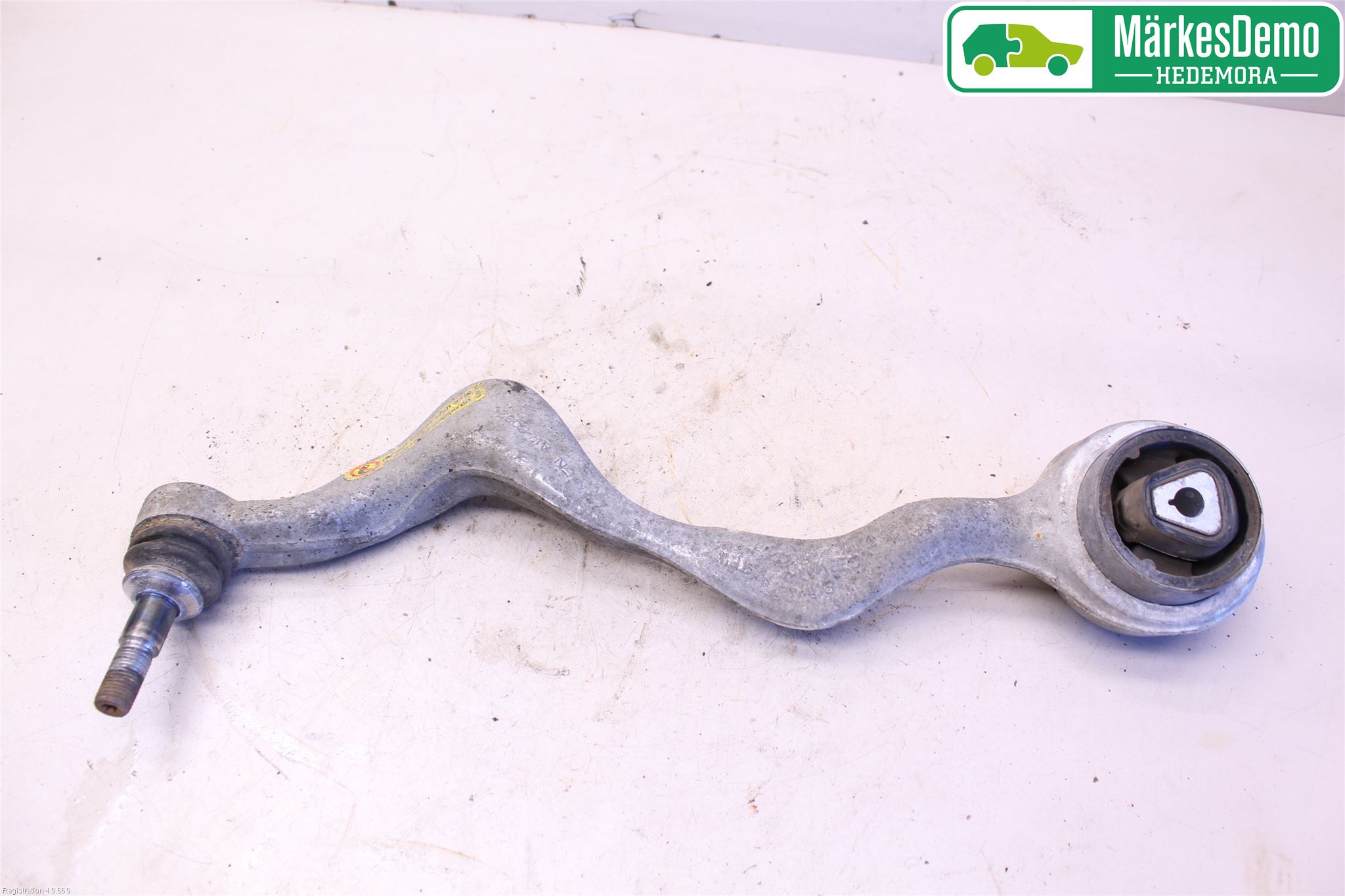 BMW X1 E84 10-15 Bärarm Fram Undre Hö