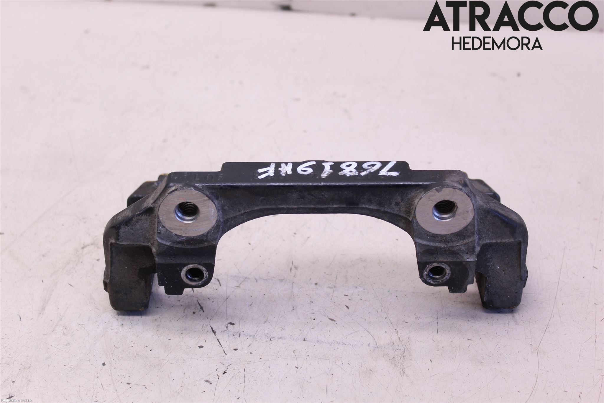 BMW 6 F12/F13 10-18 Bromsokshållare