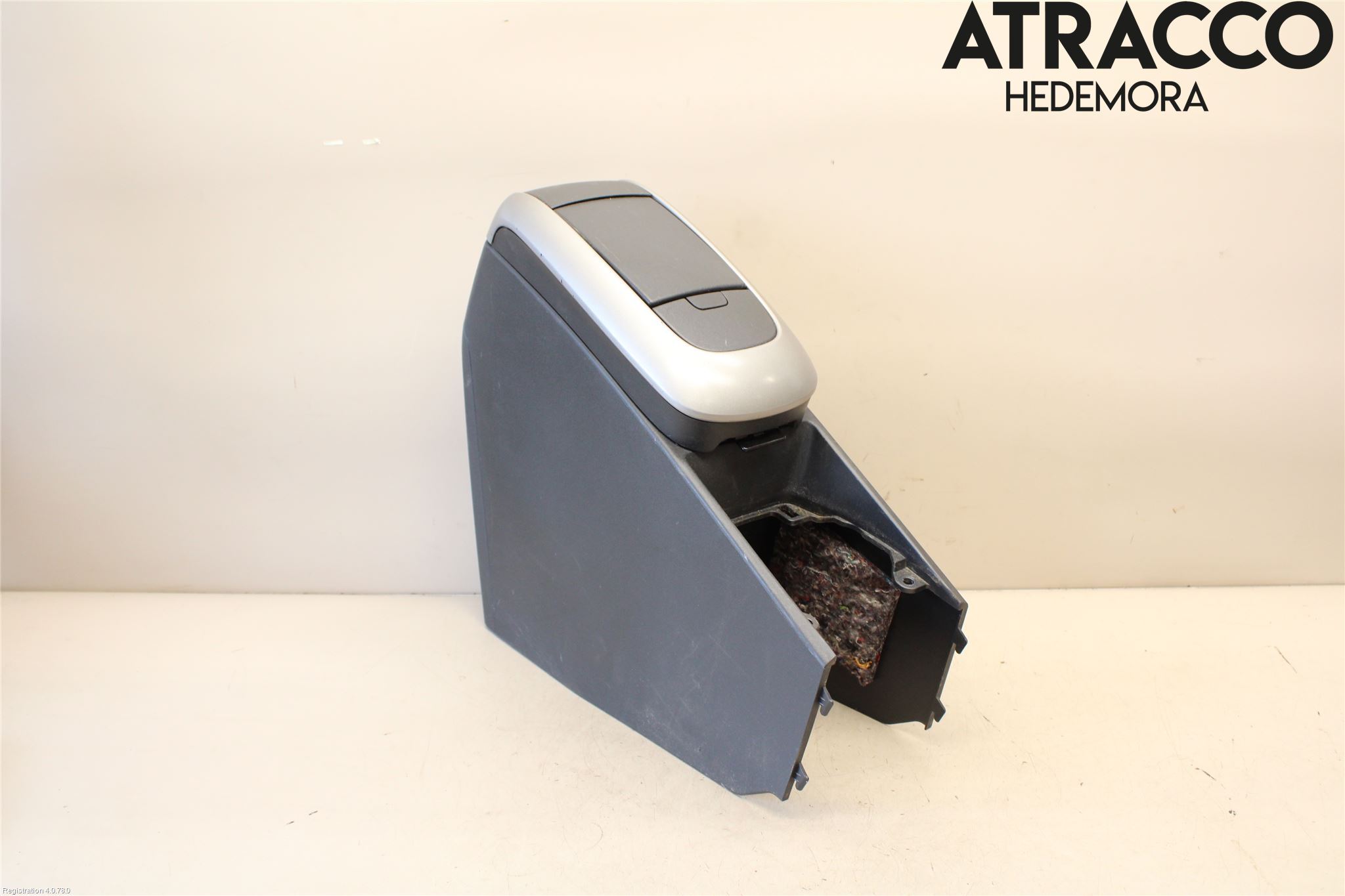 Toyota AURIS 07-09 Inredning Armstöd
