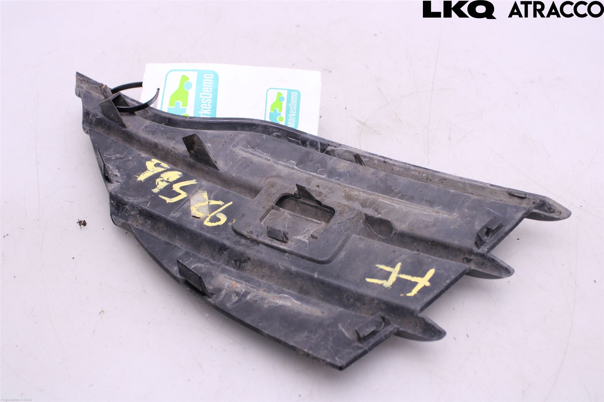 Ford KUGA 13-16 Stöt Utfyllnad-List-Grill