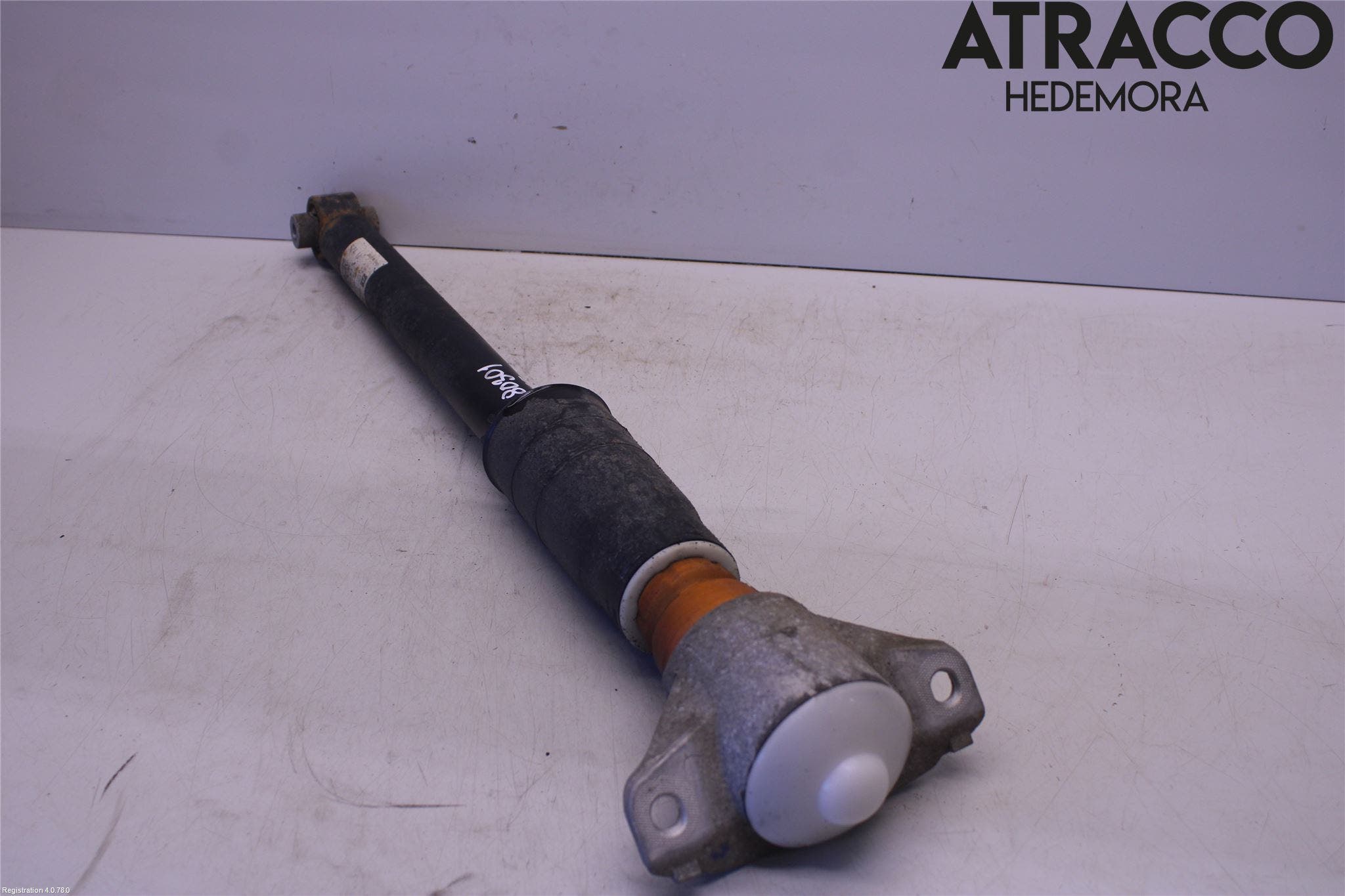 Audi A4/S4 B9 16-19 Stötdämpare Bak