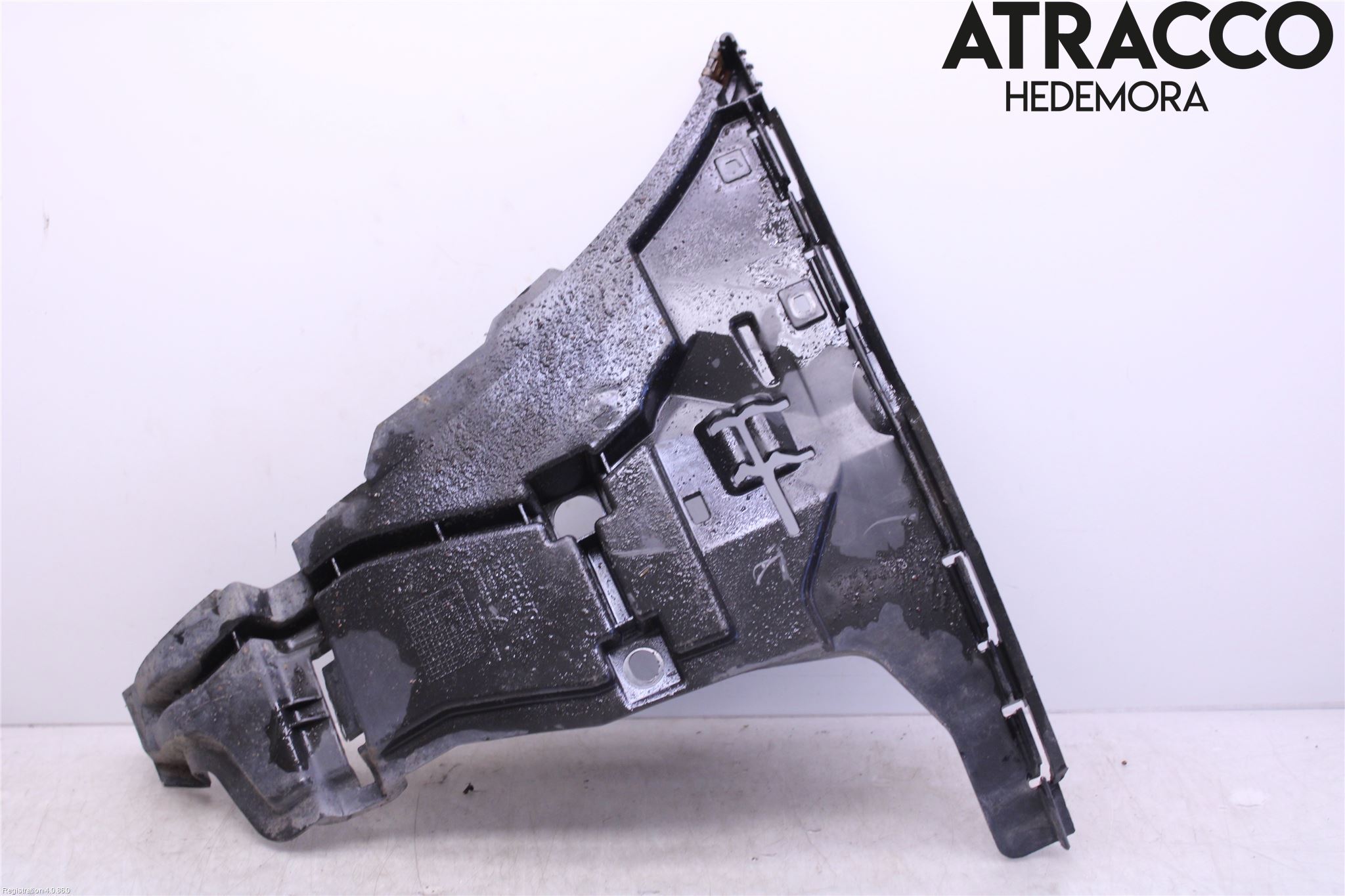 Volvo V70 05-08 Stötfångarfäste Fram Hö