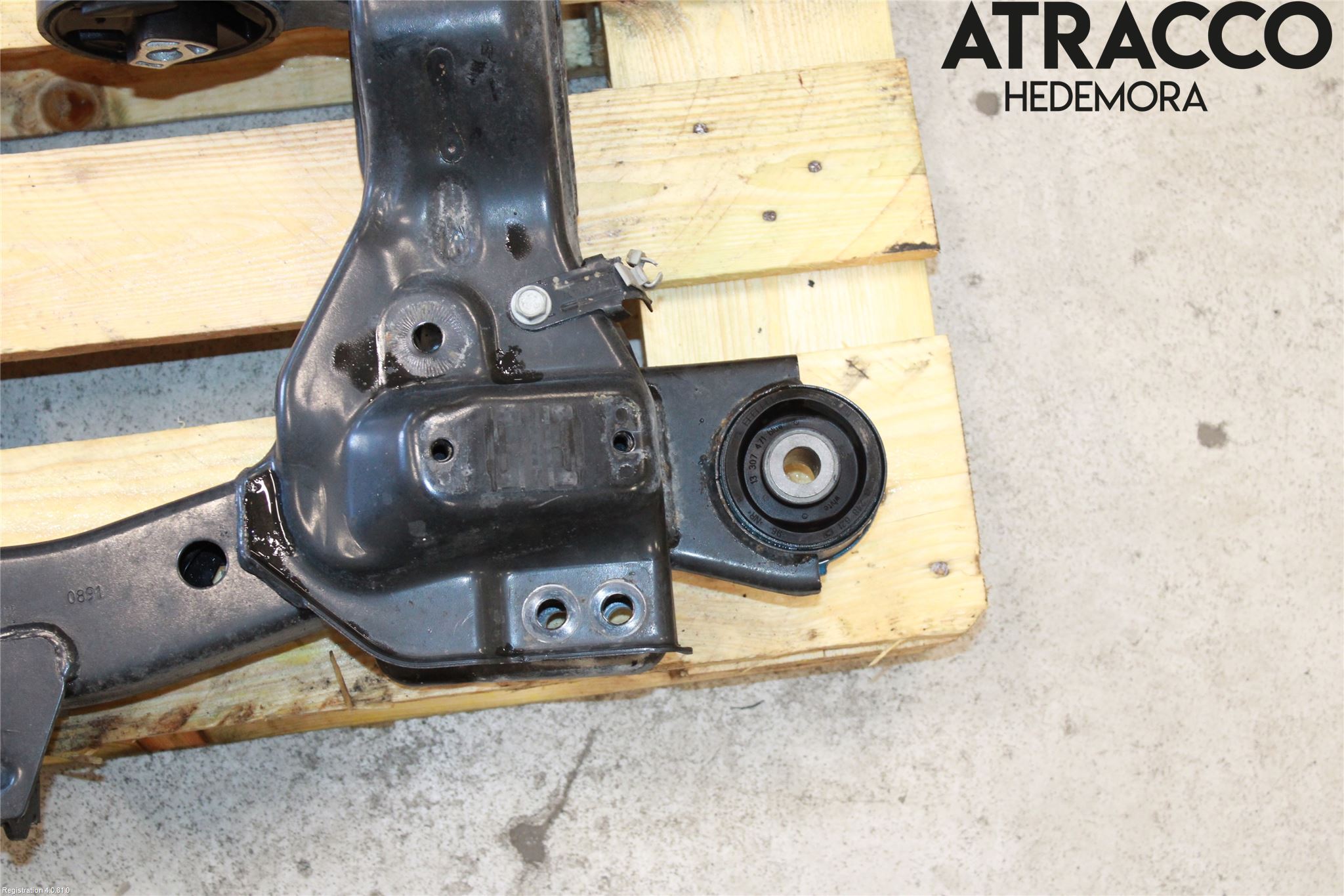 Opel ASTRA J 10-15 Framvagnsbalk