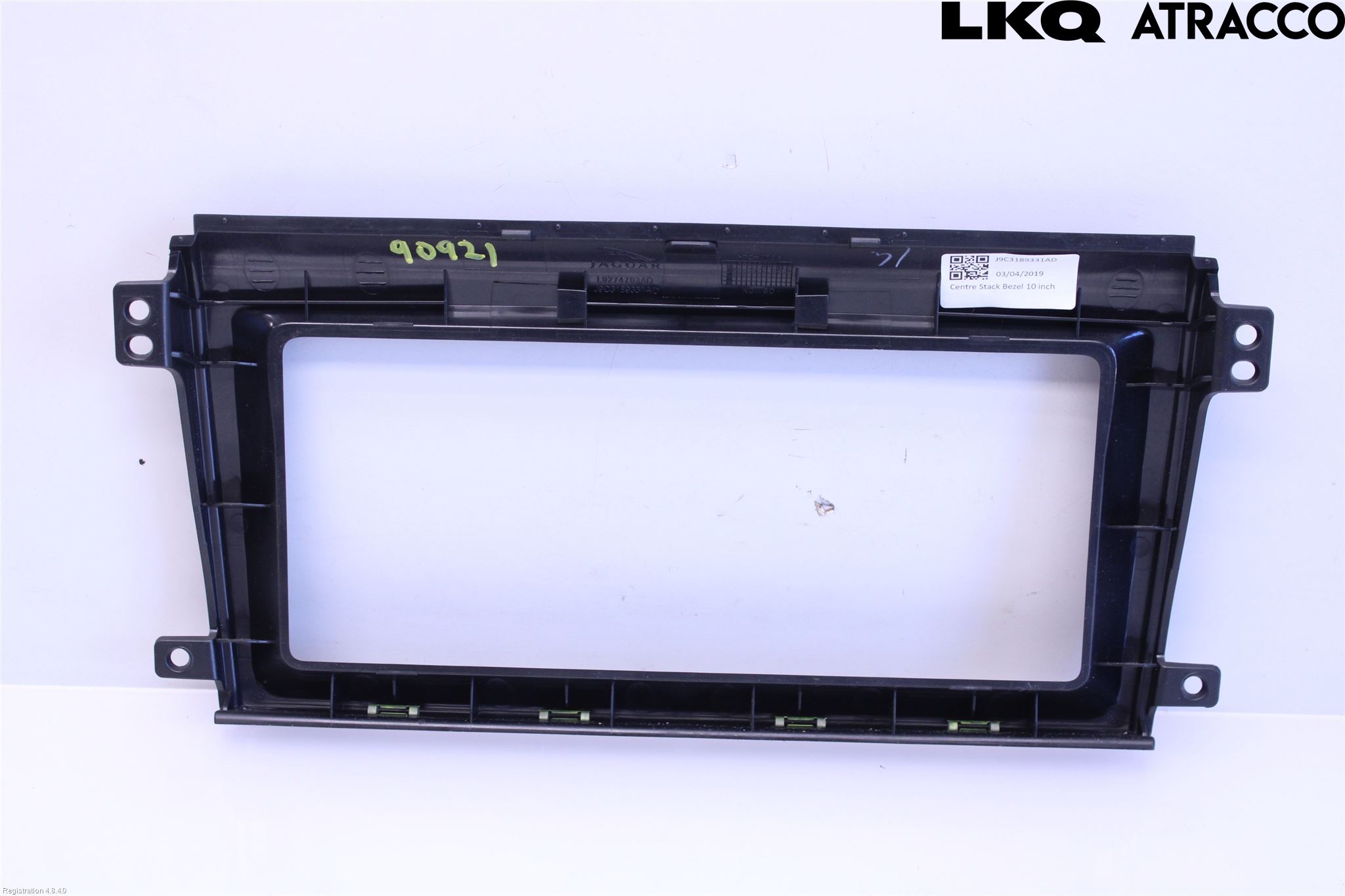 Jaguar E-PACE 17- Instrument-Radio Sarg