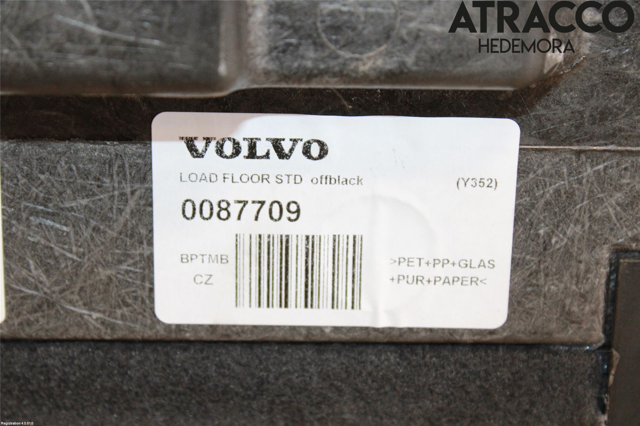 Volvo V60 CROSS COUNTRY 16-18 Inrbagagerumklädsel-Golv
