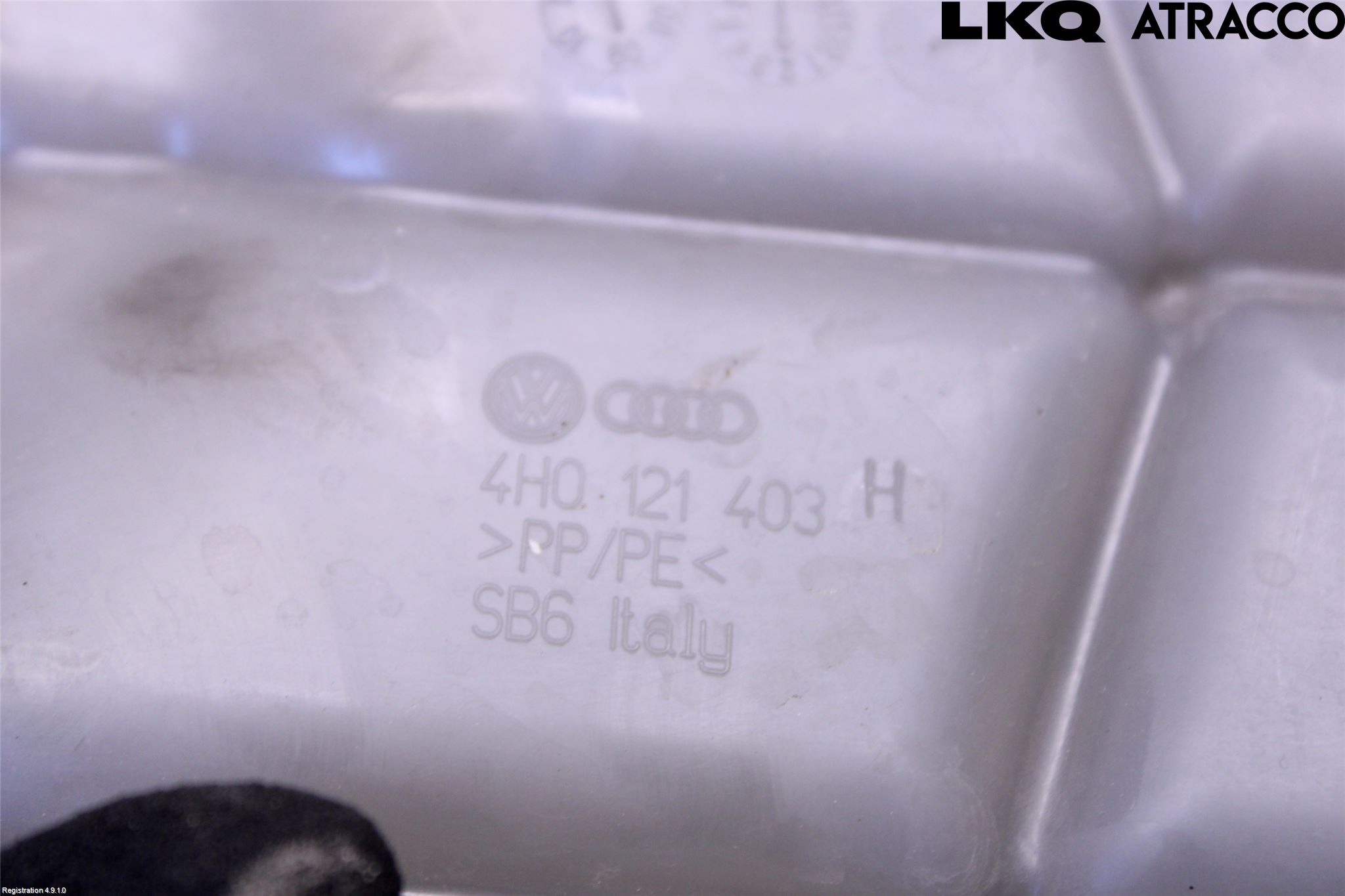 Audi A8/S8 4H 10-17 Expansionstank