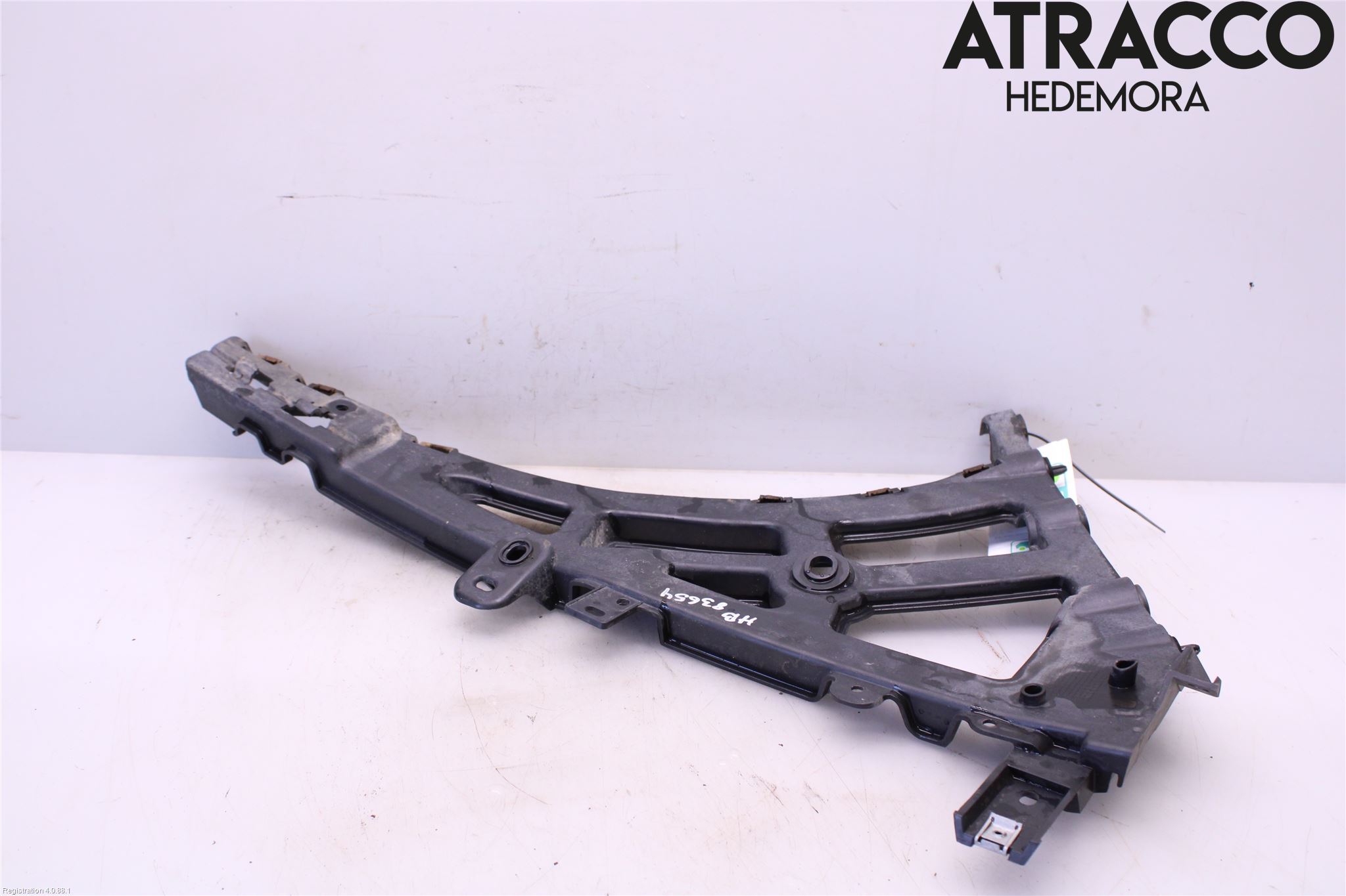 Jaguar F-PACE Stötfångarfäste Bak Hö