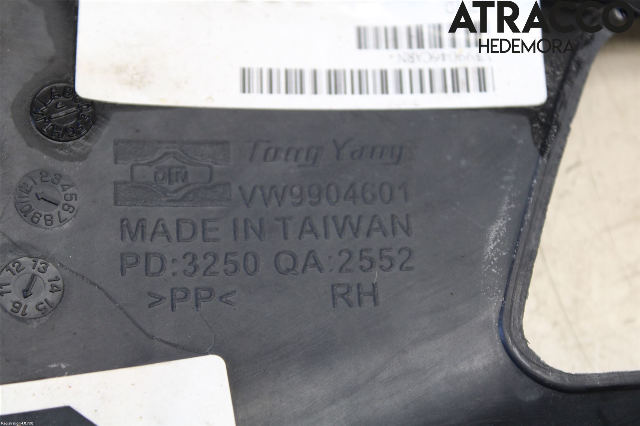 Volkswagen VW POLO 10-17 Dimljussarg Fram