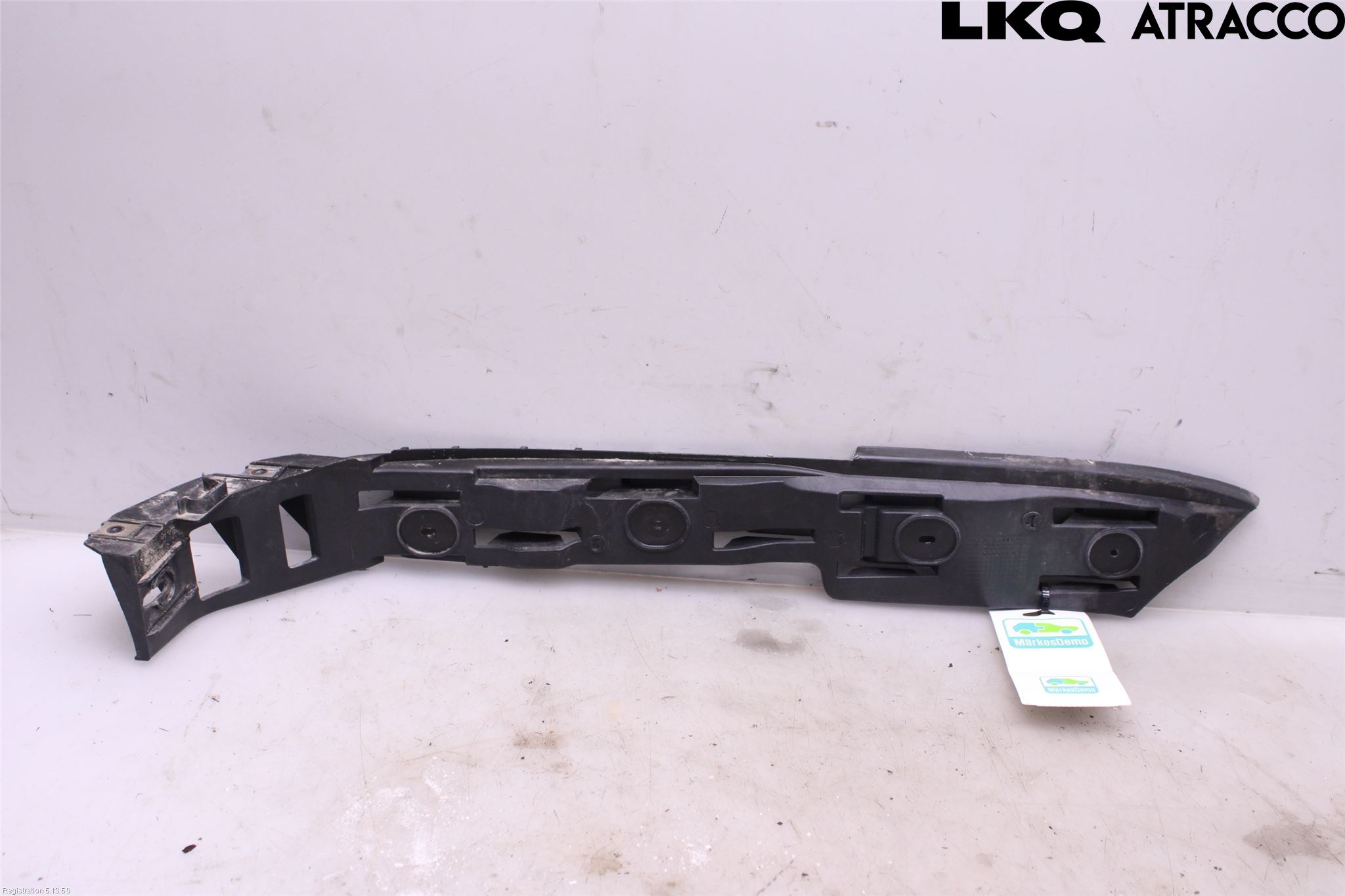 Volkswagen VW GOLF VI 09-13 Stötfångarfäste Bak Vä
