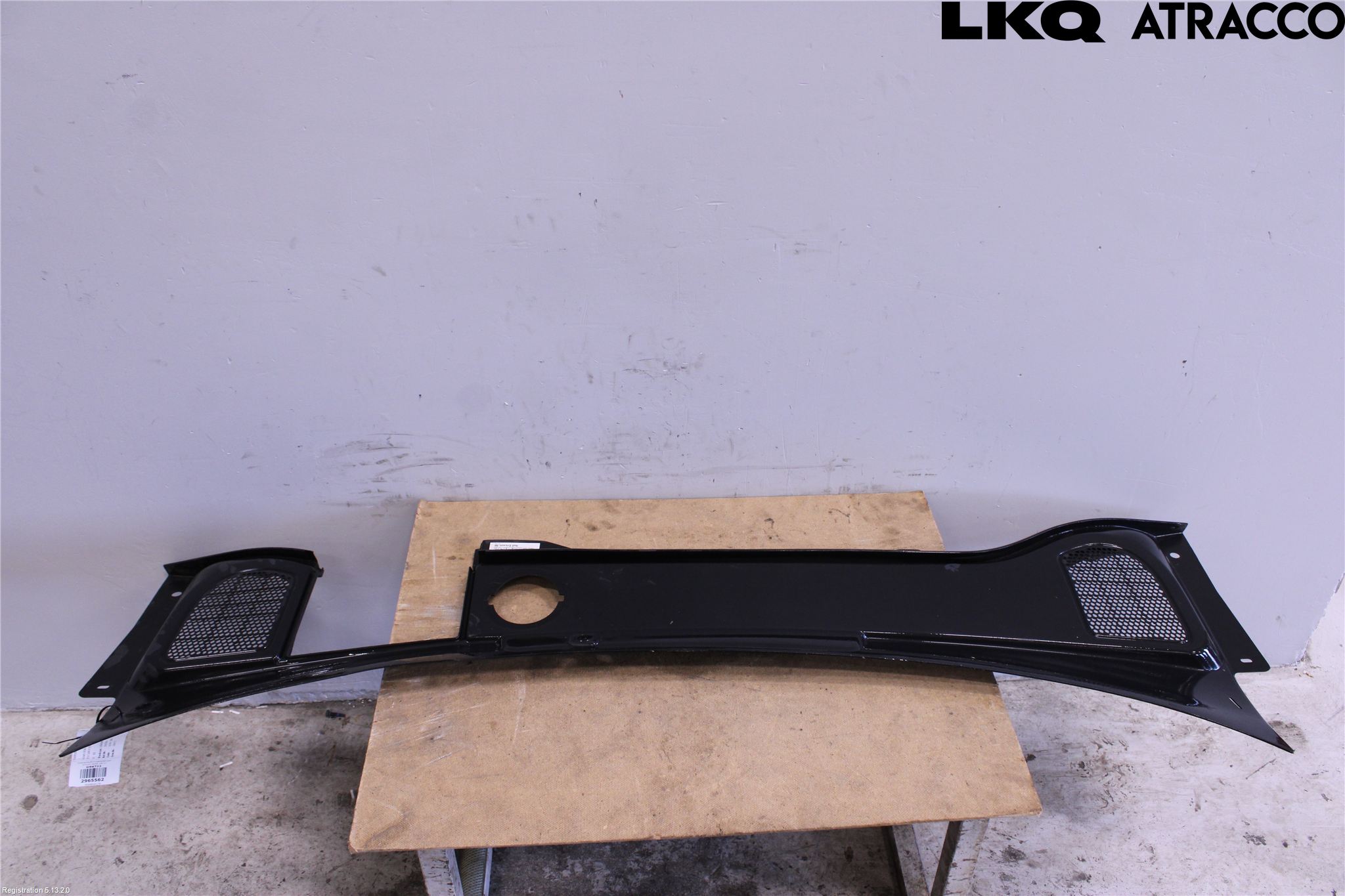 Volvo XC60 14-17 Torpedplåt-Torpedplast