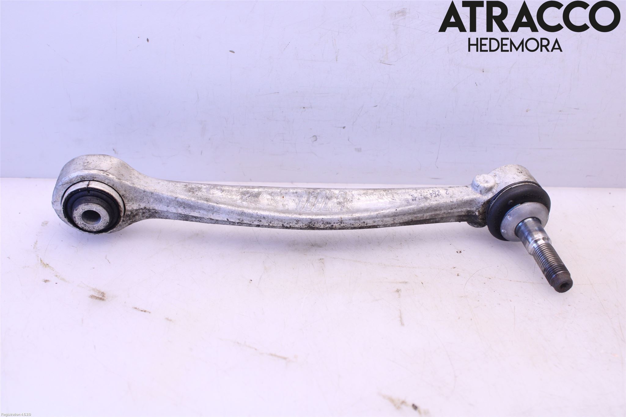 BMW 2 F22/F23/F87 Coupé/Cab 13-21 Bärarm Bak Övre Höger