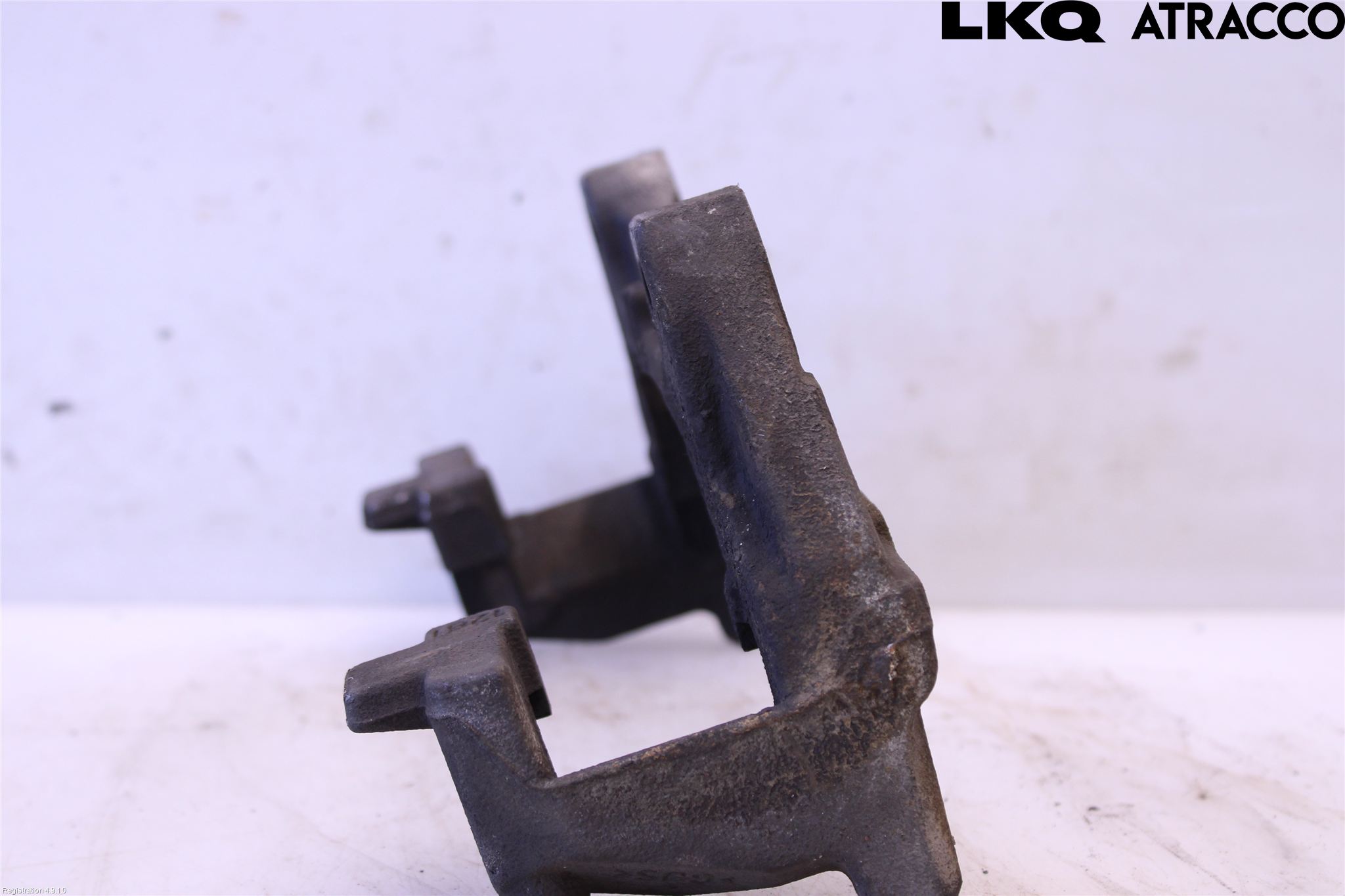 Volvo XC60 18- Bromsokshållare