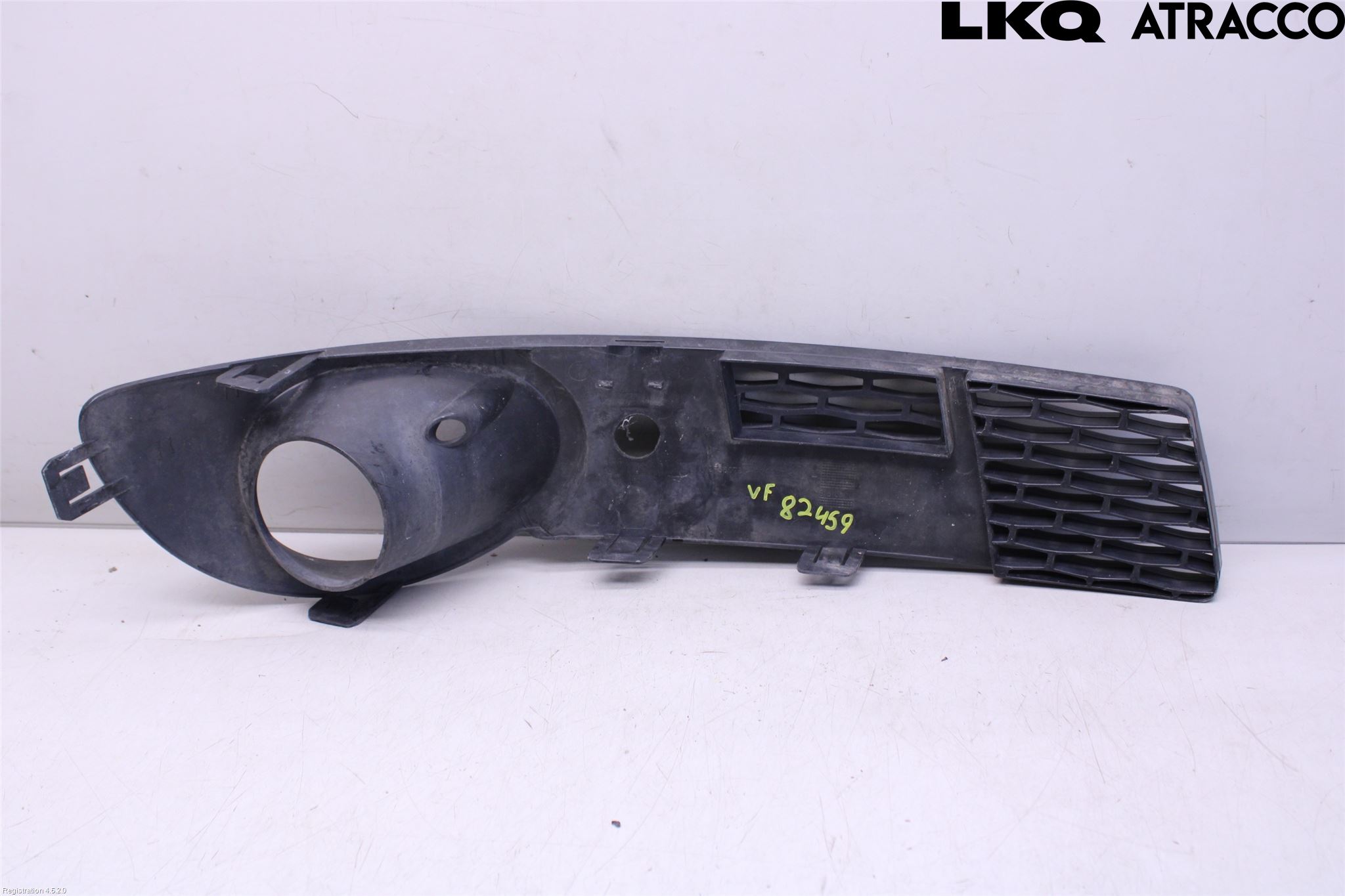 Saab 9-5     06-10 Dimljussarg Fram