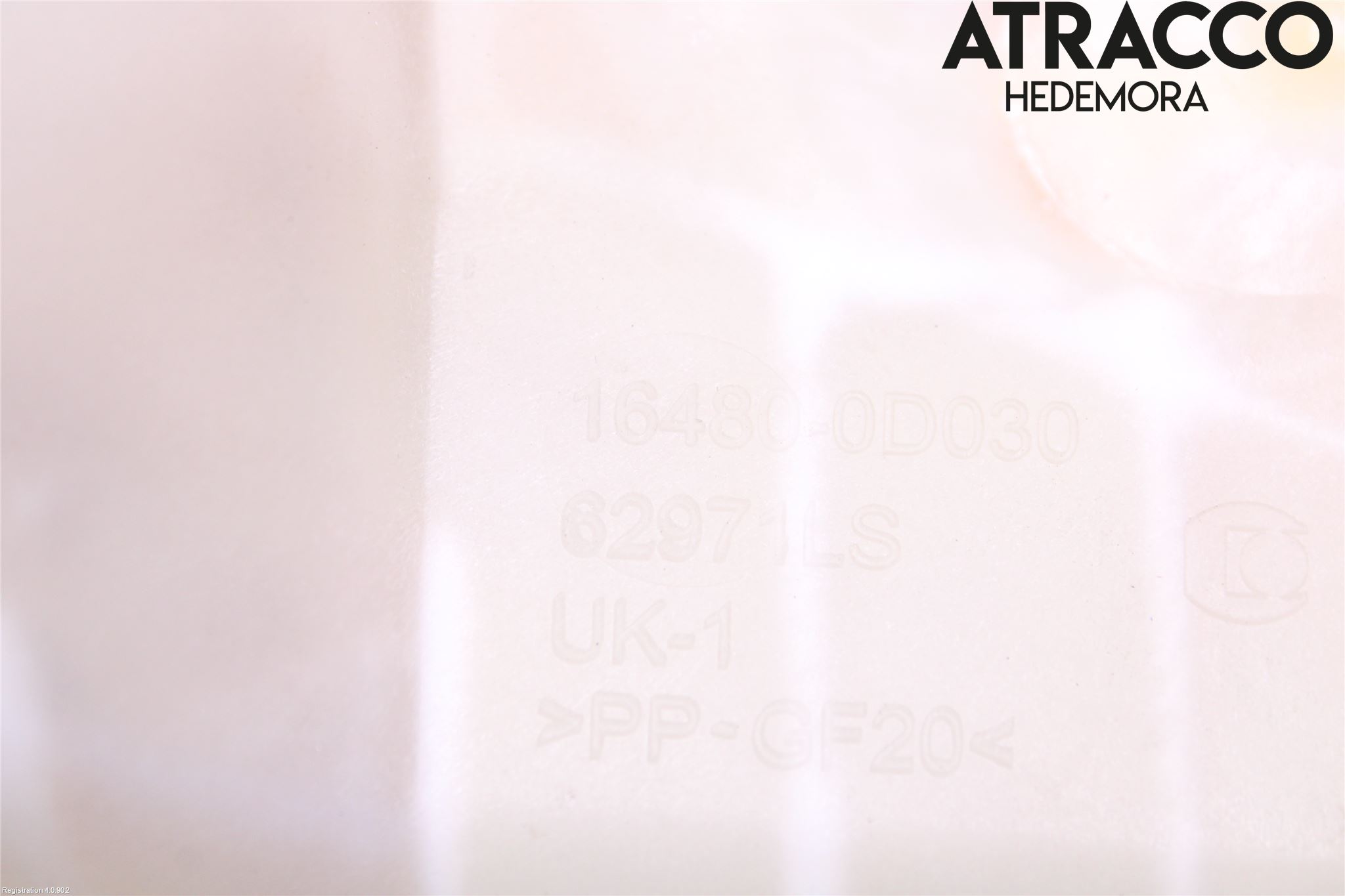 Toyota AURIS 13-19 Expansionstank