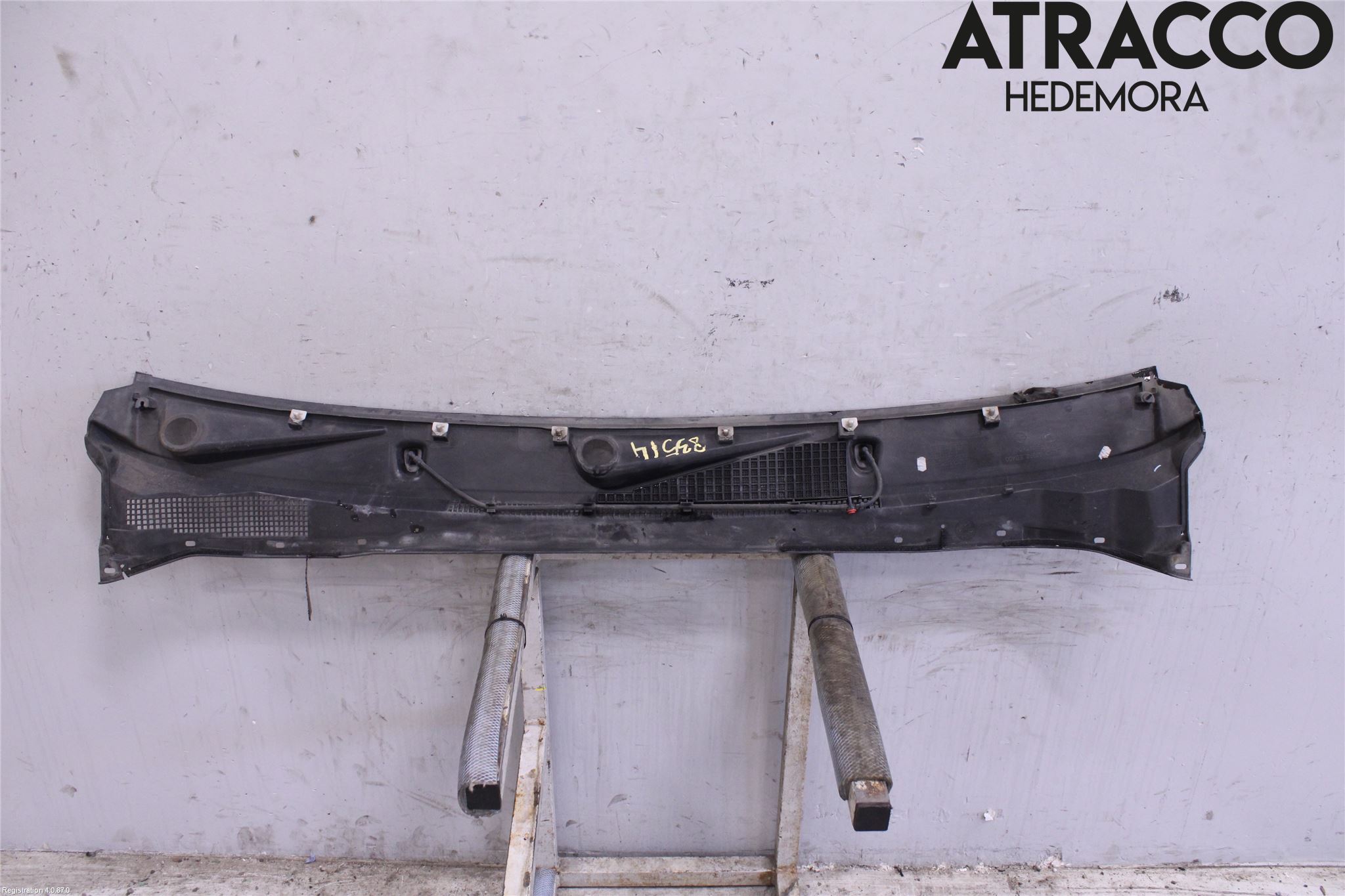 Nissan NAVARA 05-16 Torpedplåt-Torpedplast